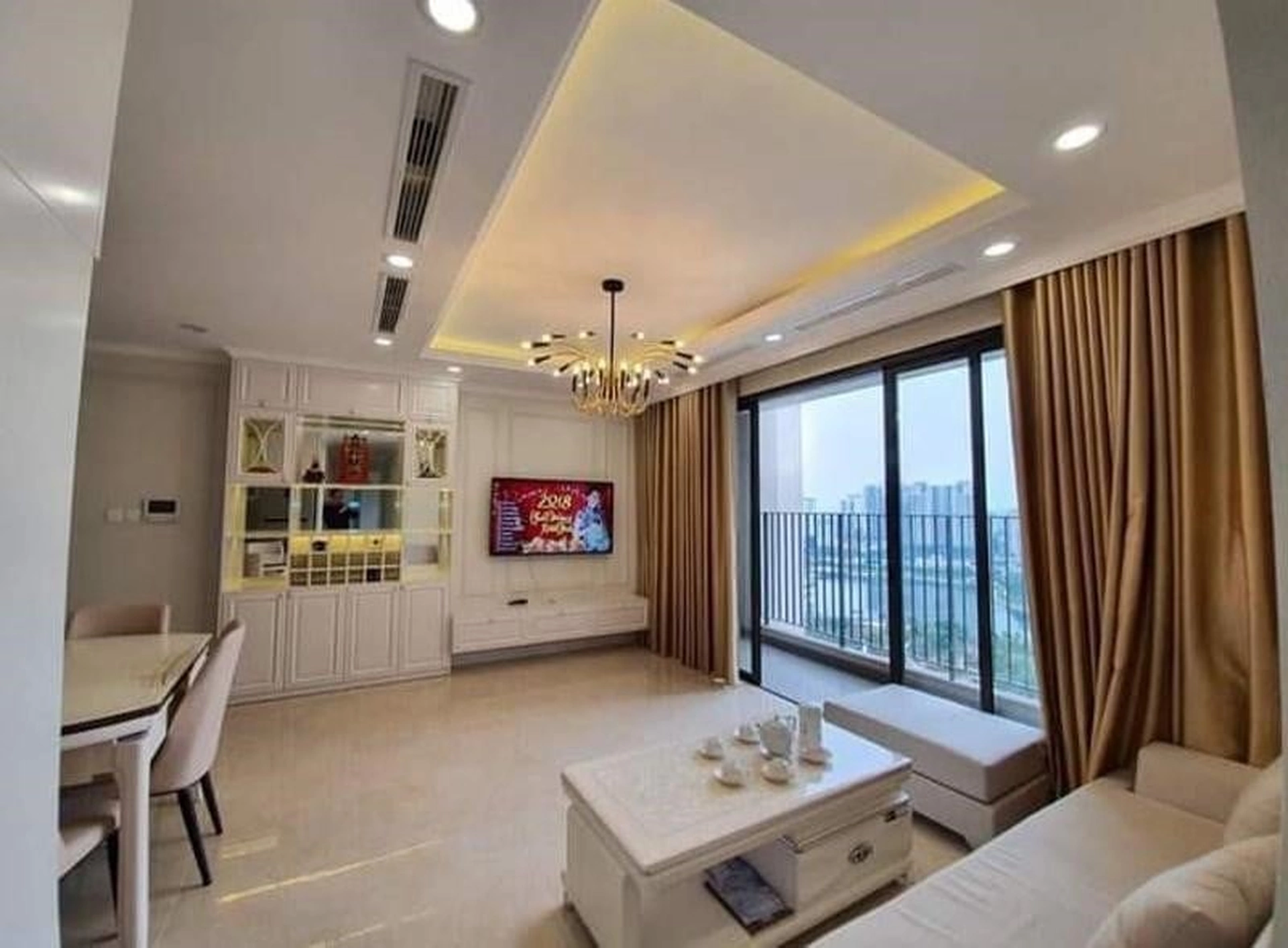 Cận Tết Nguyên đán, nên vay mượn hàng tỉ đồng để mua nhà chung cư cũ hay không?
