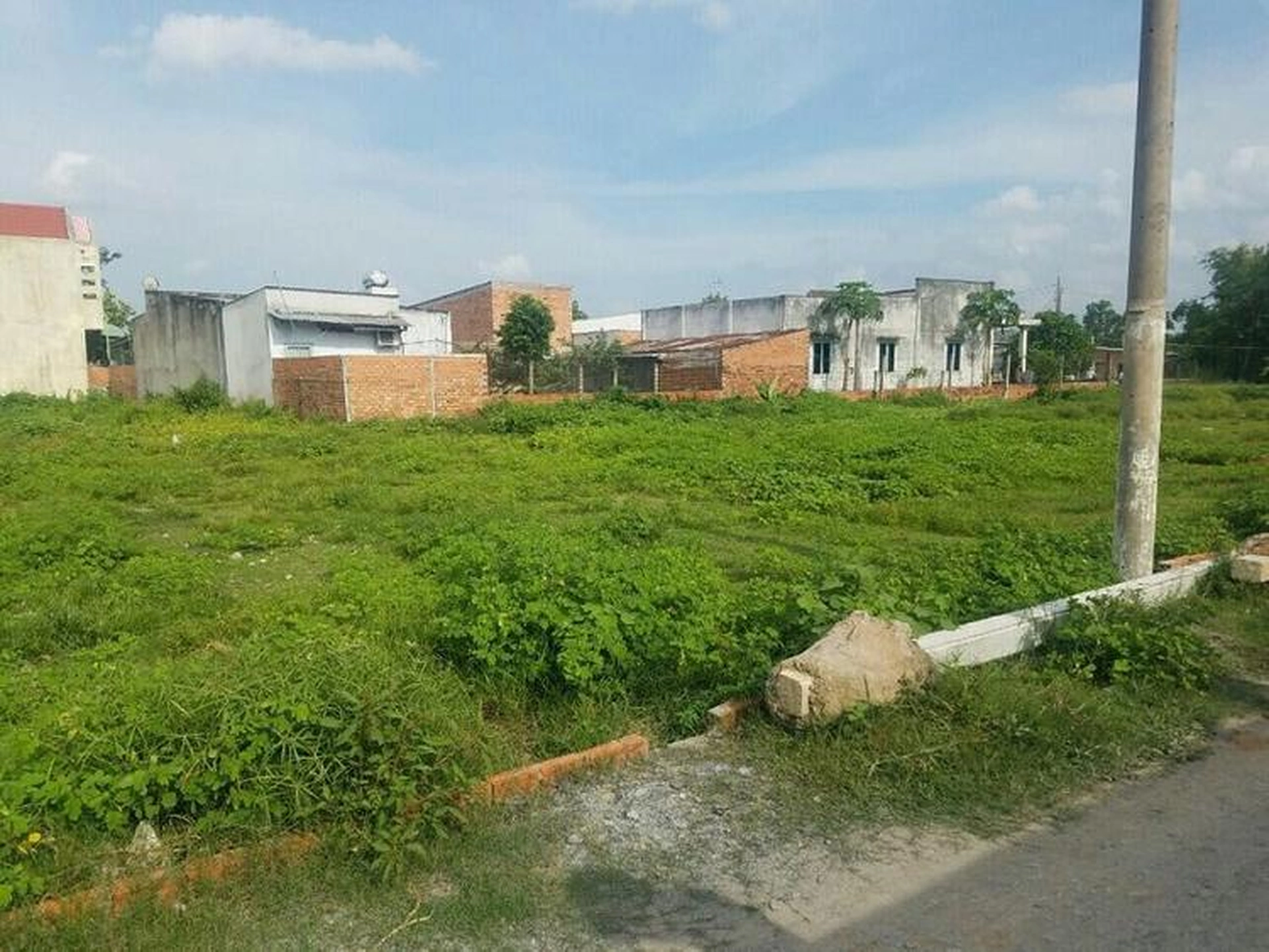 Mua chung cư gần trung tâm thành phố hay mua đất ở xa: Phương án nào tối ưu