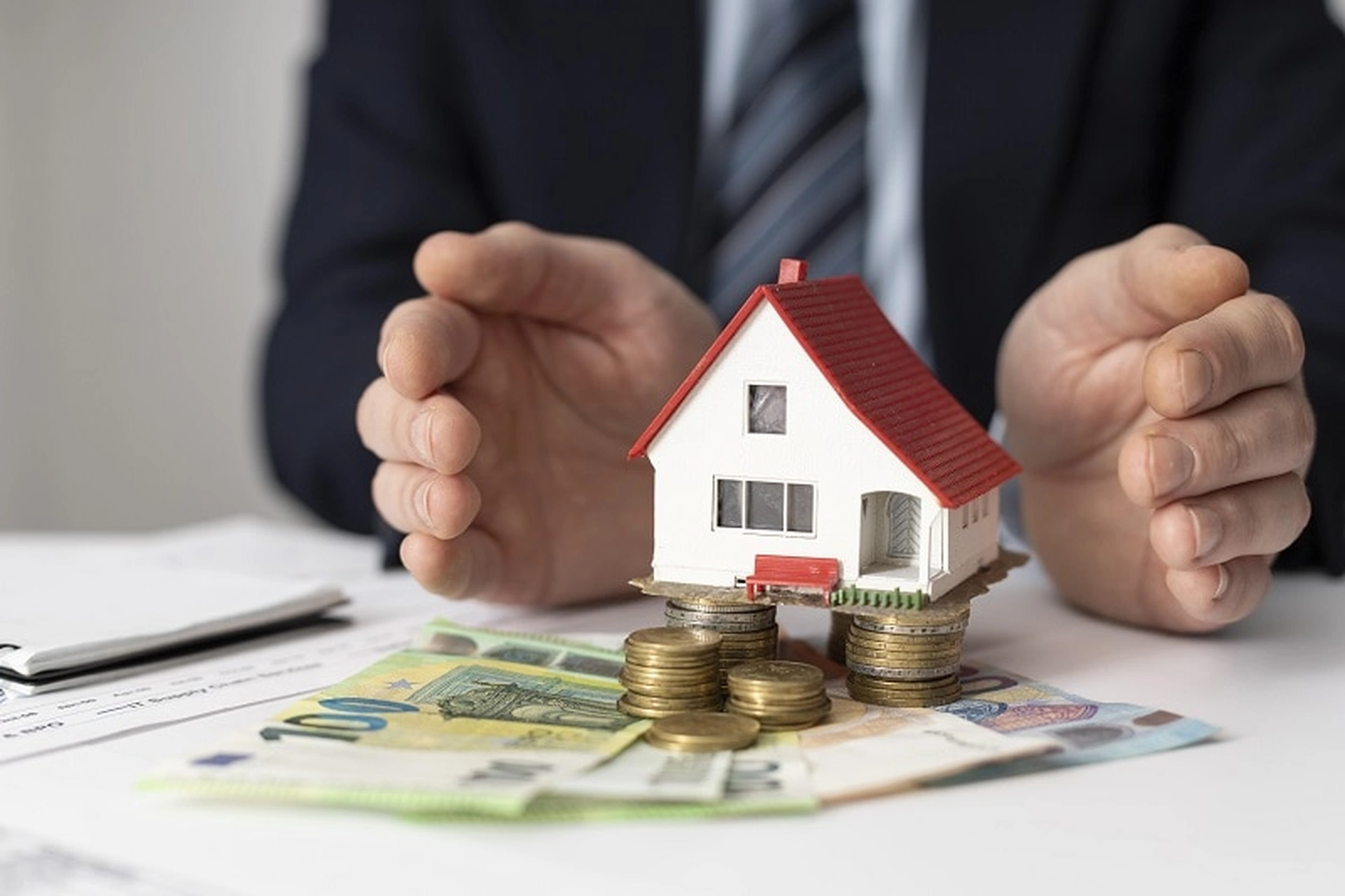 Nên đầu tư bất động sản ở đâu với 4 tỷ đồng nhàn rỗi?