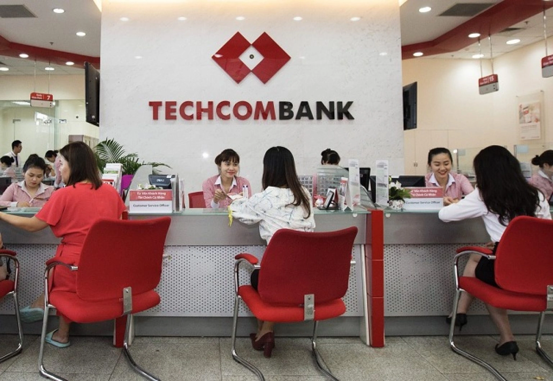 Khó khăn về thanh khoản khiến nhà phố giảm giá nhưng vẫn khó bán