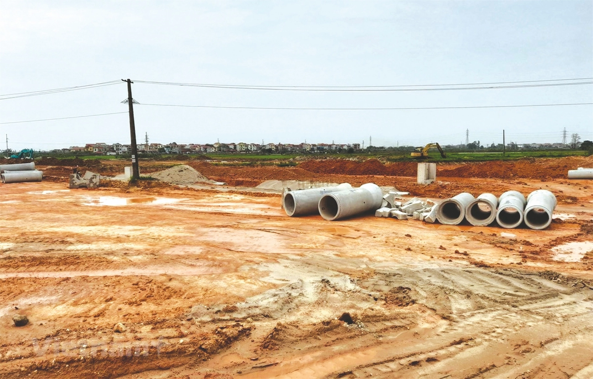 Đất đã có thông báo thu hồi thì có được phép chuyển nhượng không?