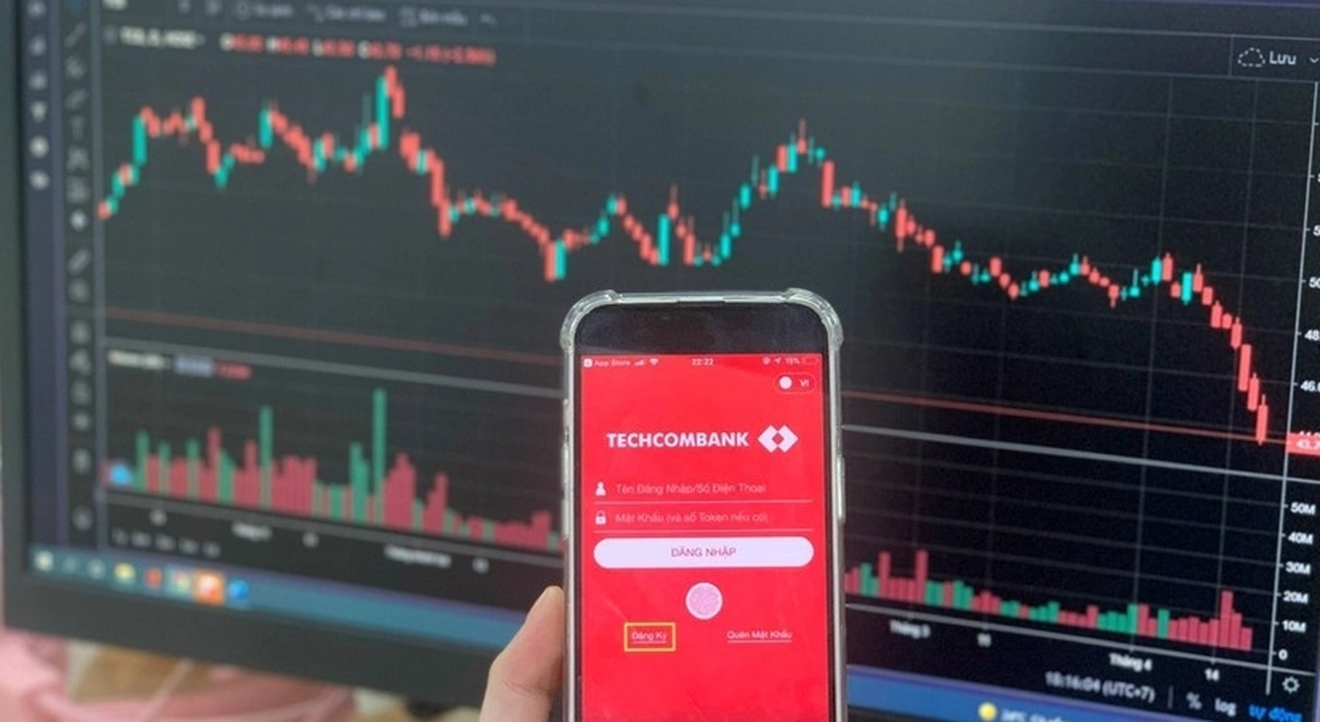 Vì sao cổ phiếu ngân hàng Techcombank có sức hút trên thị trường?