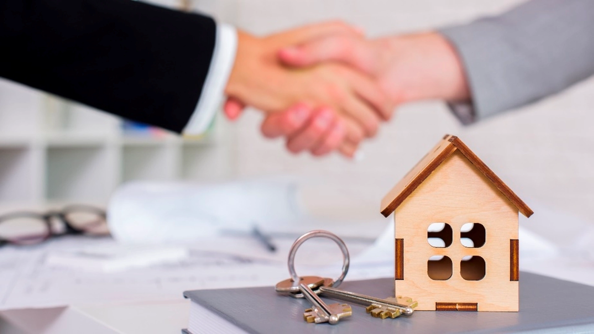 Có được phép nhận đặt cọc bán nhà nhưng không bán không?