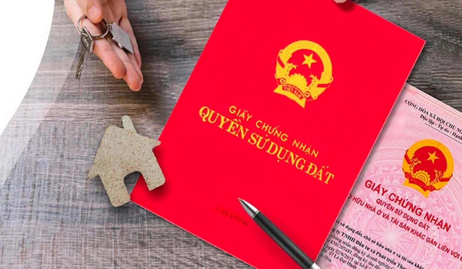 Những khoản phí phải trả khi xin cấp sổ đỏ, chuyển nhượng, tặng cho quyền sử dụng đất