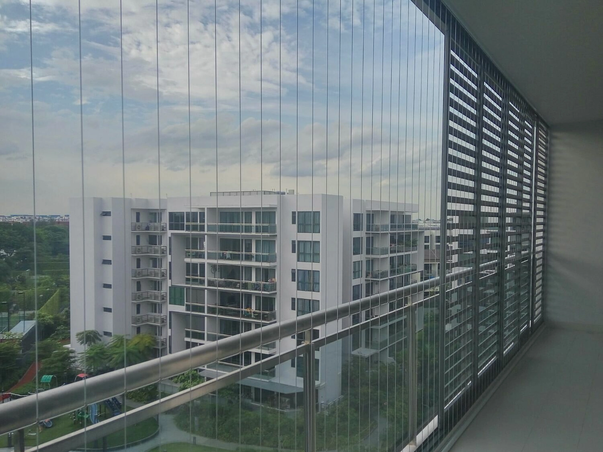 Lắp lưới an toàn nhà chung cư sao cho đúng tiêu chuẩn và thẩm mỹ