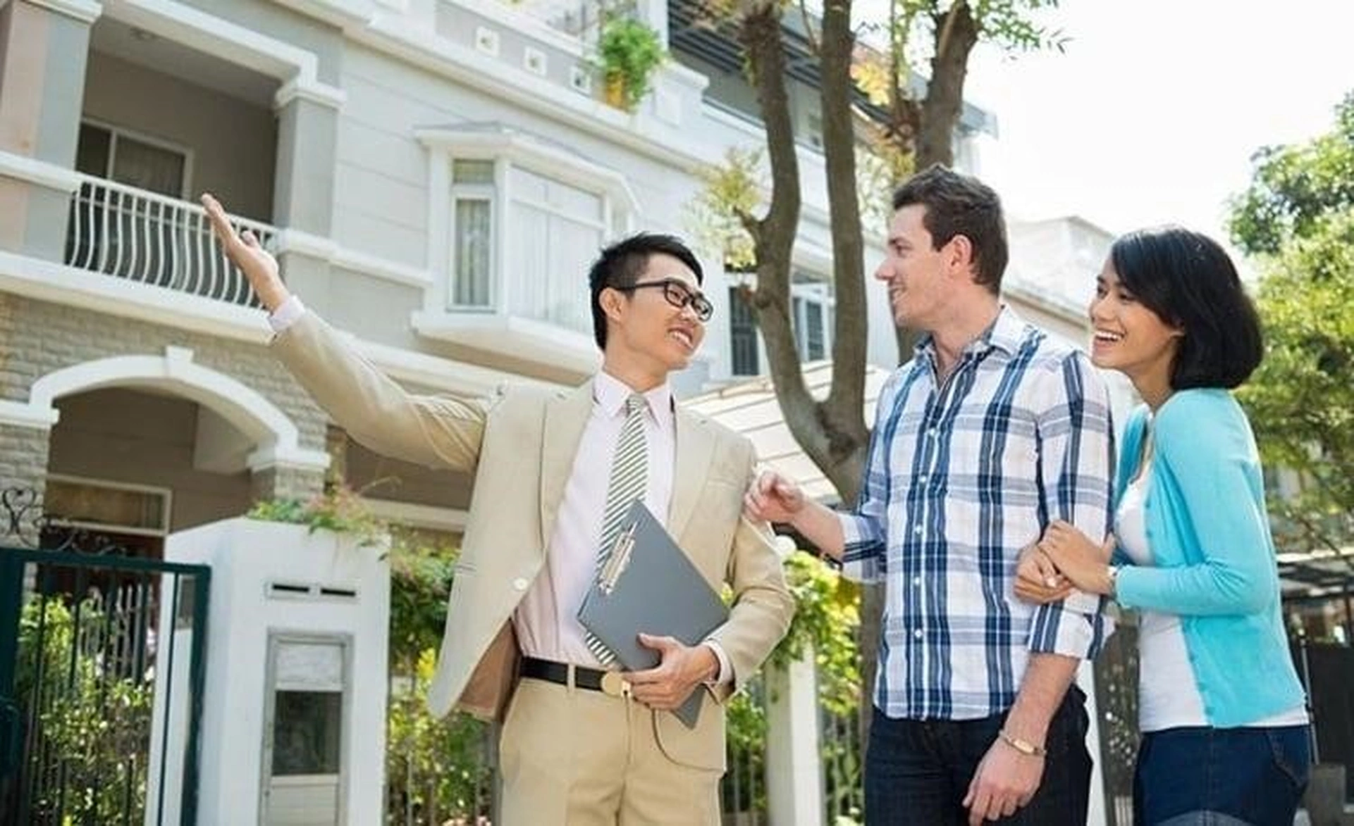 Đầu tư cho thuê: Những lưu ý khi cho người nước ngoài thuê nhà