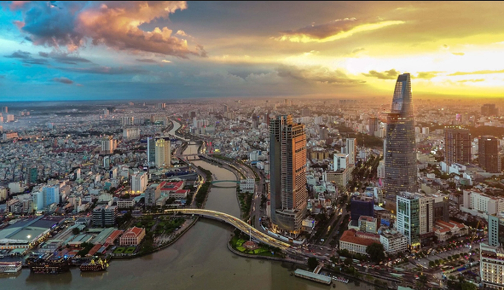 Giá nhà đất "leo thang", "lệch pha" cung cầu: Phó thủ tướng yêu cầu giải quyết triệt để