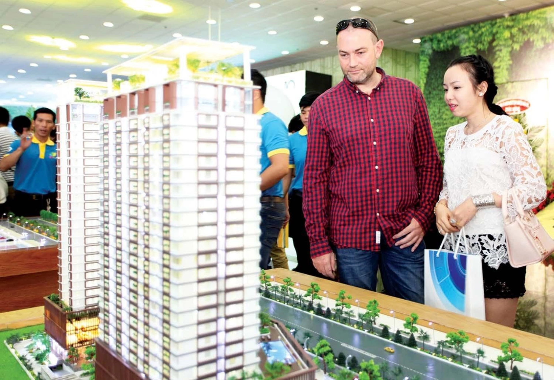 Cơ hội và thách thức khi bán nhà cho Việt kiều và người nước ngoài