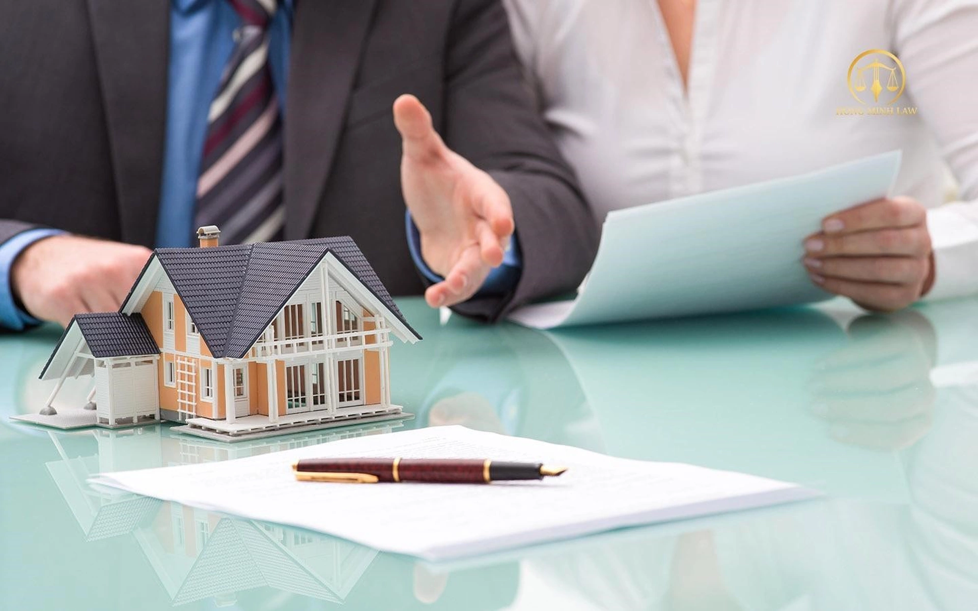 Chuyển nhượng nhà và những câu chuyện rủi ro, phải xử lý như thế nào?