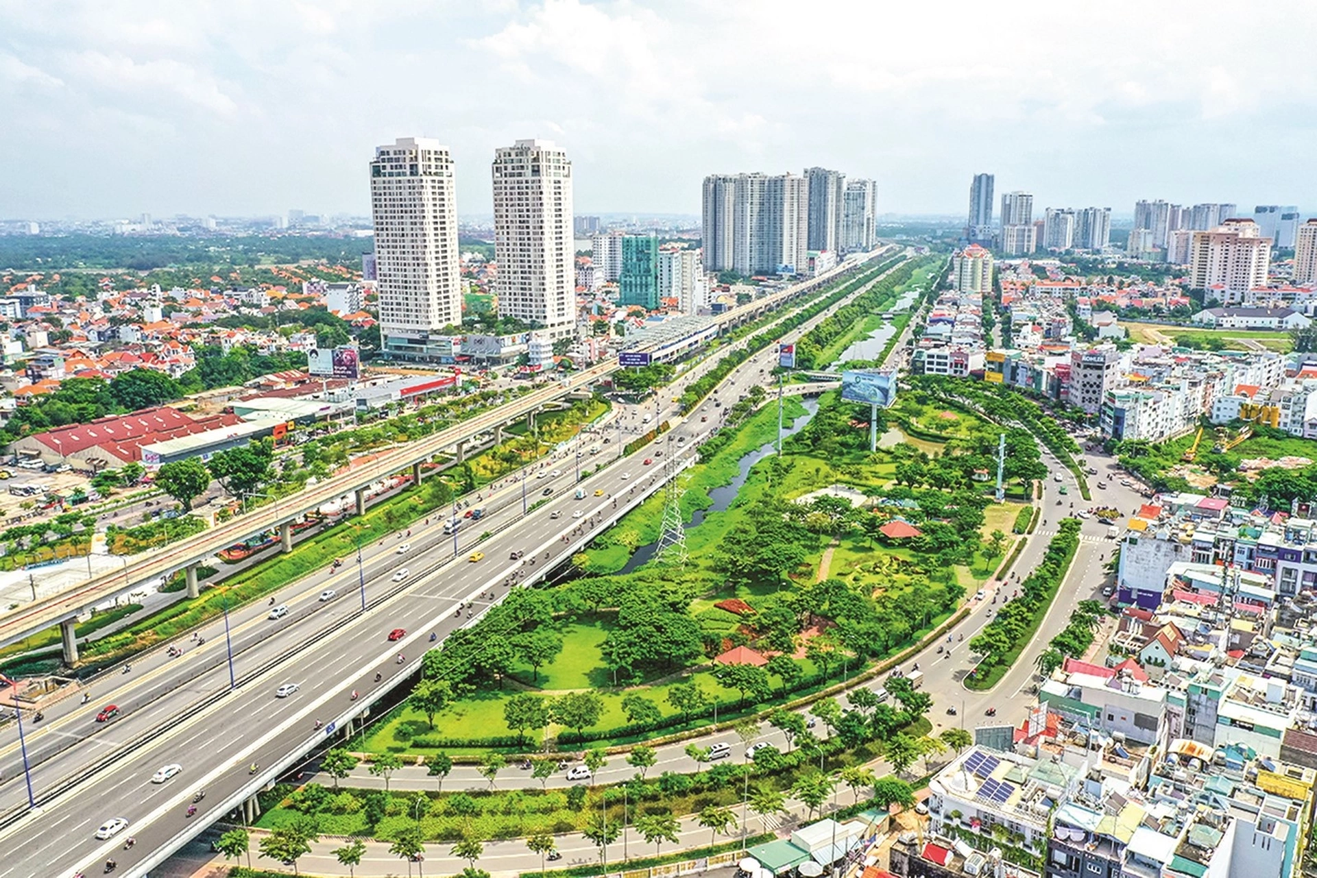 Niềm tin dần khôi phục, giá nhà ở liệu đã qua vùng đáy?