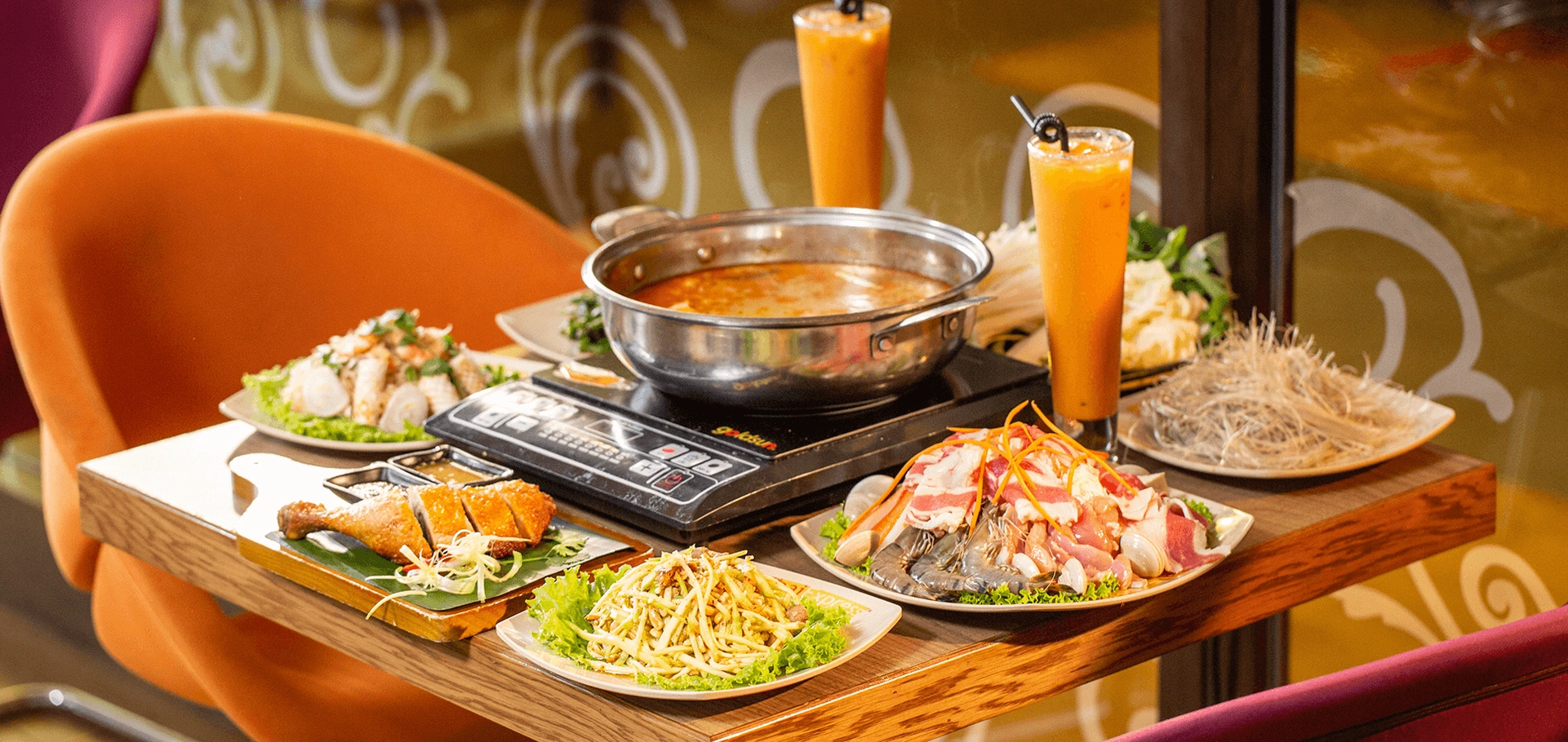 Ở Vinhomes Times City muốn thử đồ Thái? Check-in ngay những quán sau