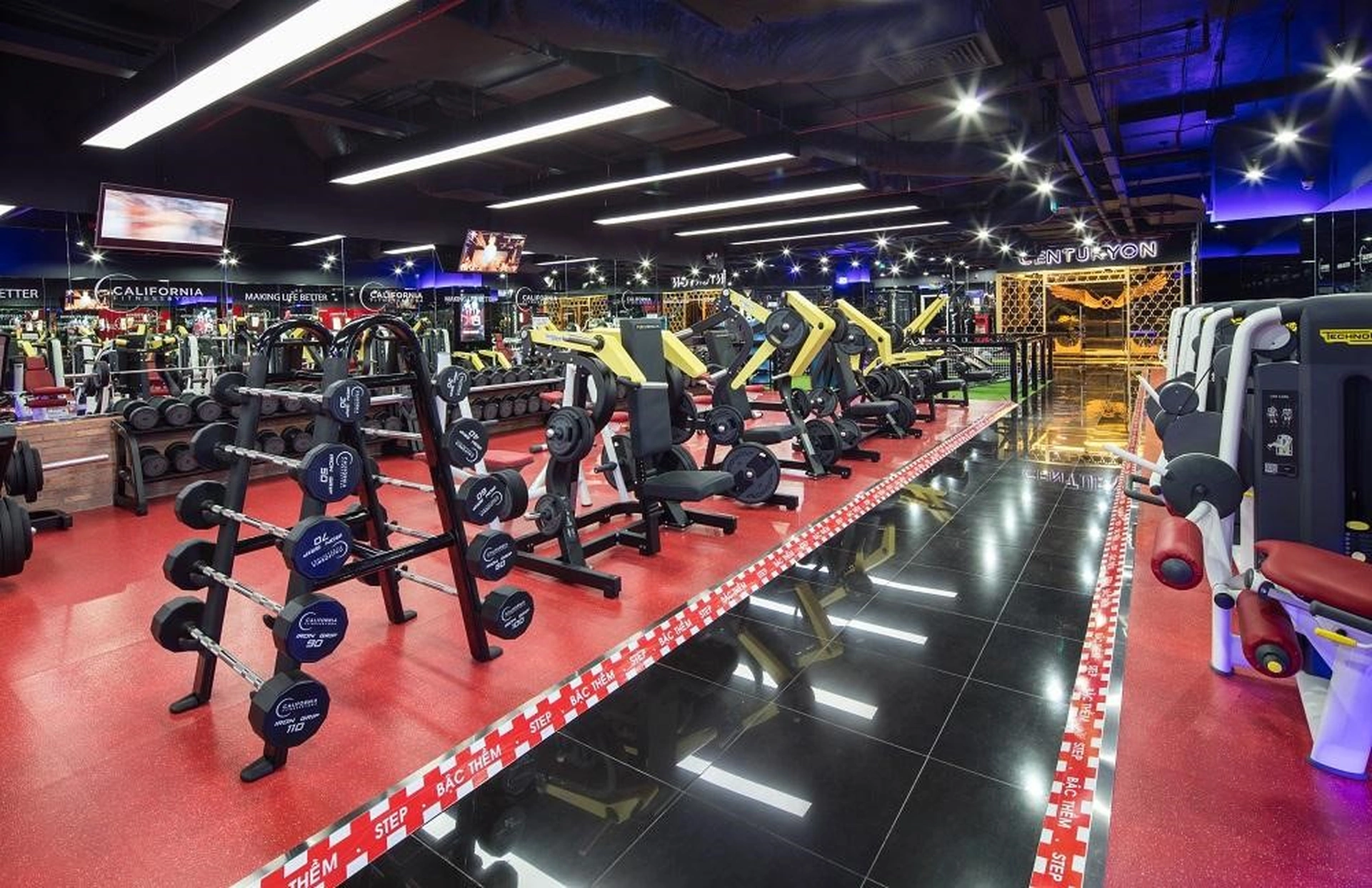 Đẳng cấp sống tại chung cư cao cấp: Những lợi ích của phòng gym