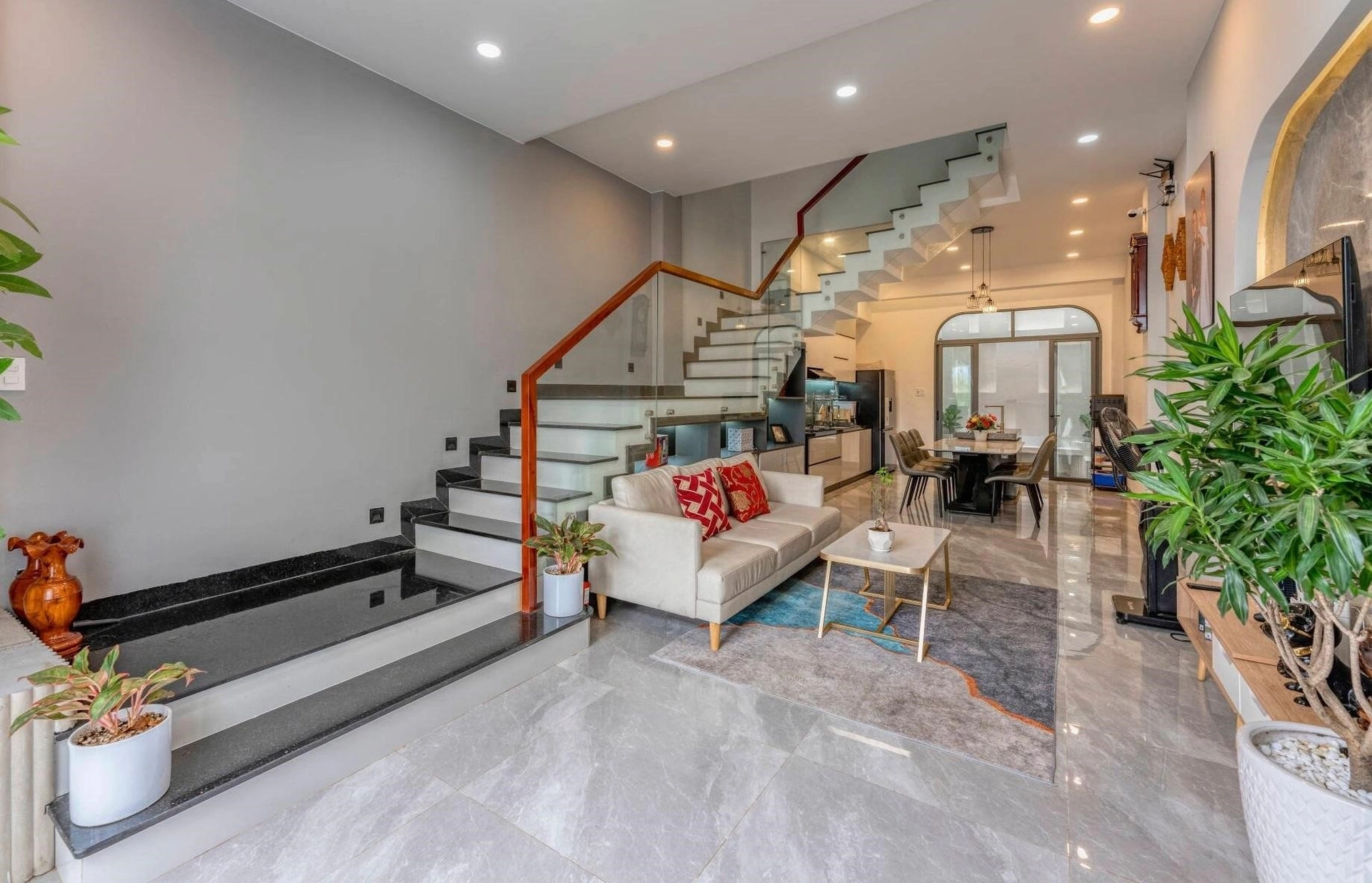 Học hỏi cách thiết kế căn nhà giá "yêu thương" mà đẹp "ngoài mong đợi" của vợ chồng Gen Z