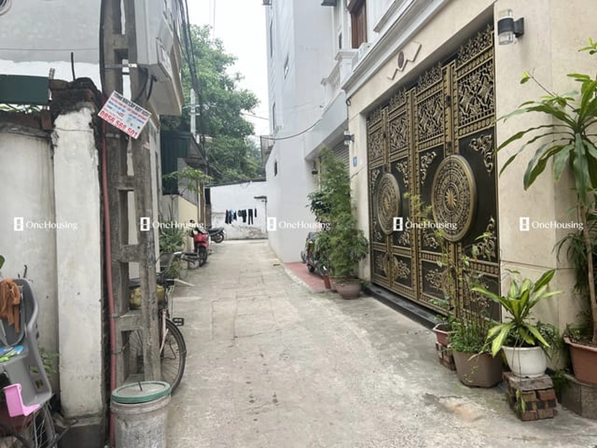 Nhà mặt ngõ diện tích 30m2 - 45m2 cách đường Thạch Bàn quận Long Biên giá bao nhiêu?