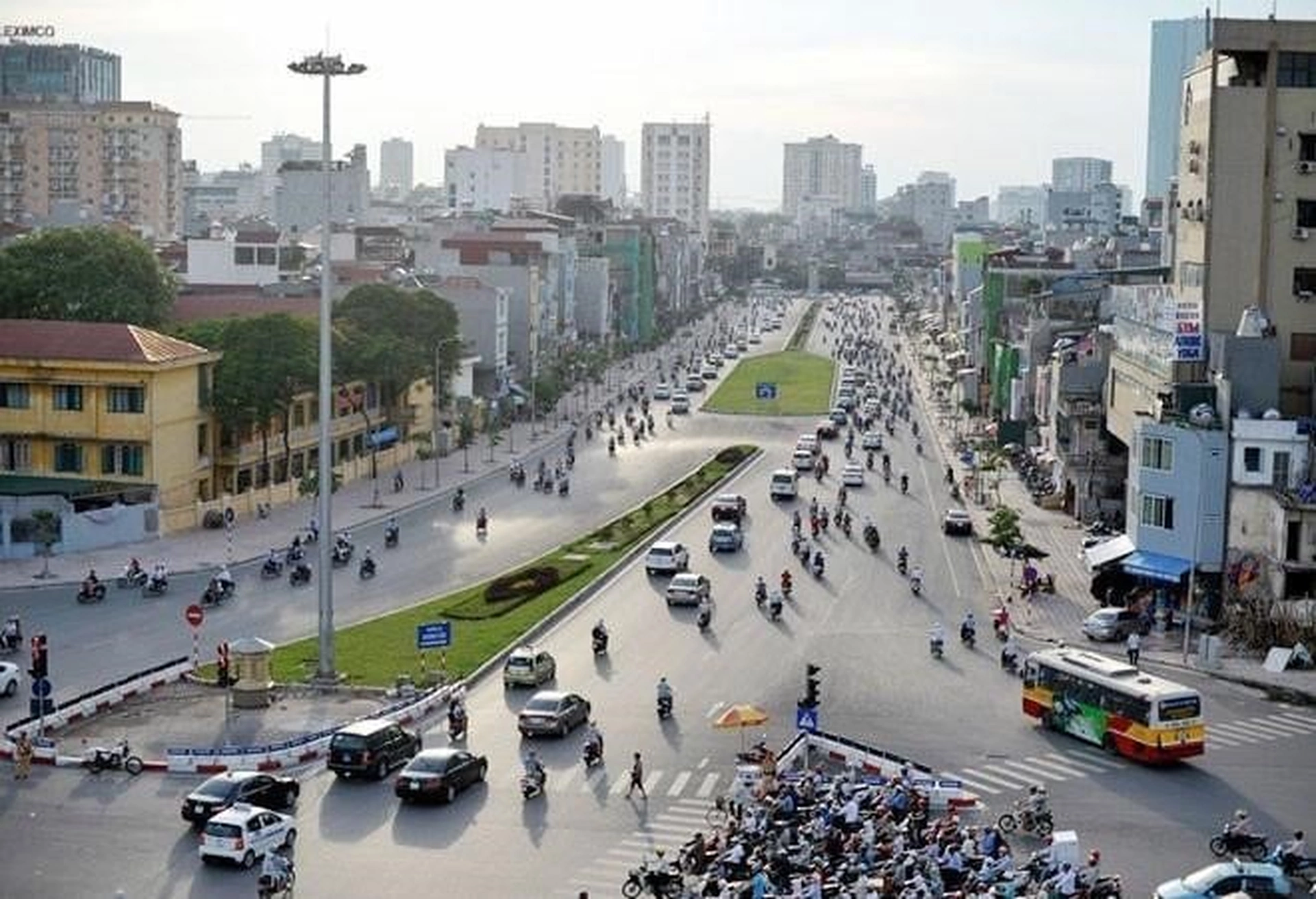 Nhà mặt phố diện tích dưới 30m2 đường Tam Khương quận Đống Đa giá bao nhiêu?