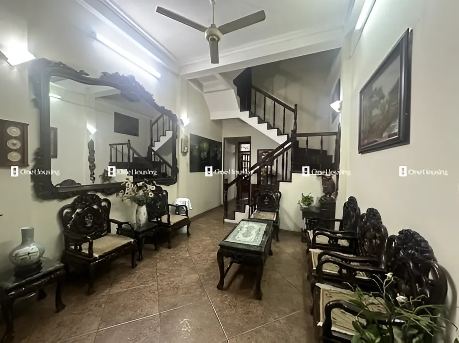 Nhà mặt phố 5 tầng đường Hoàng Văn Thái quận Thanh Xuân giá bao nhiêu?
