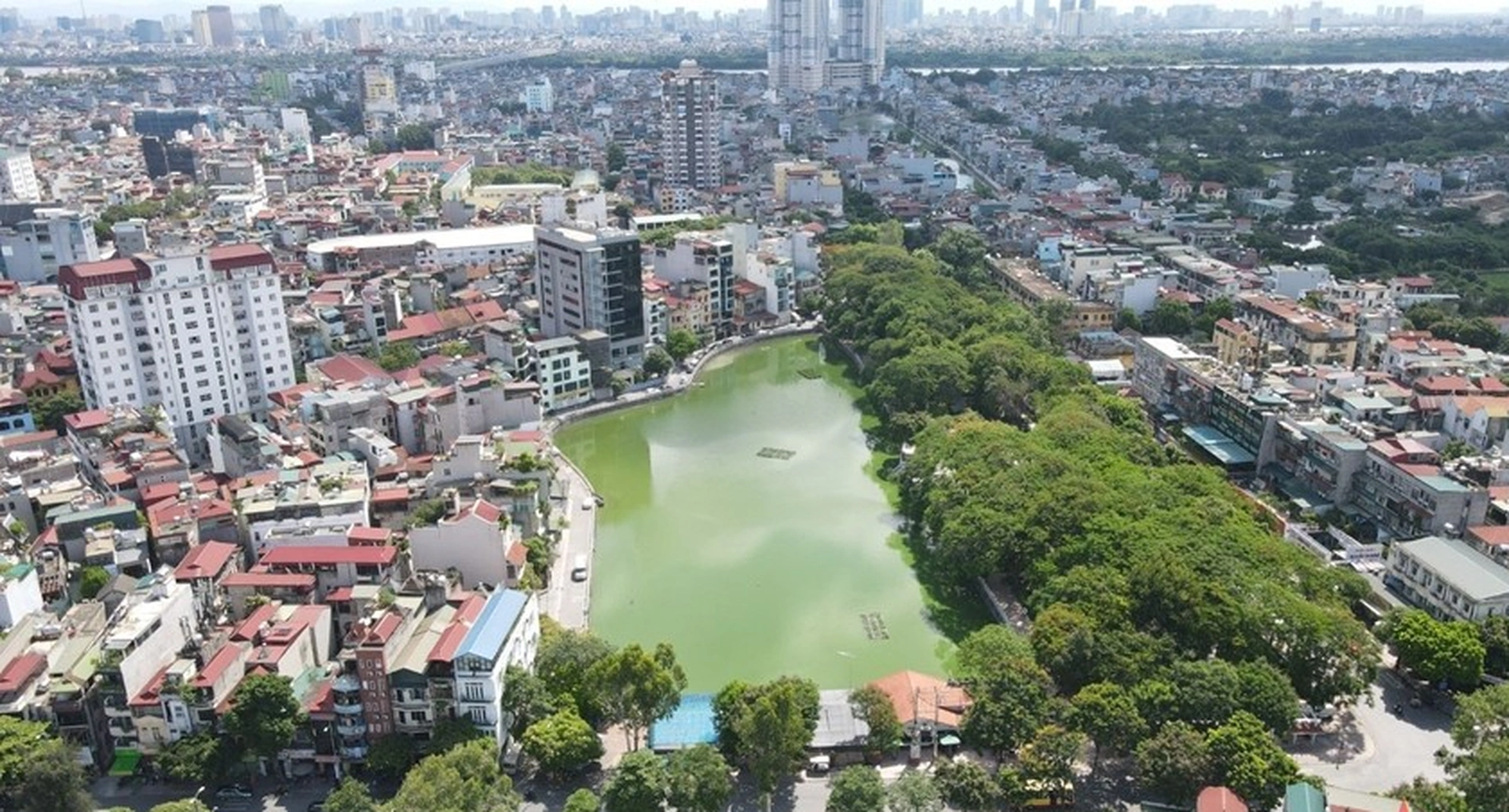 Nhà mặt ngõ diện tích 30m2 - 45m2 cách Giang Biên quận Long Biên giá bao nhiêu?