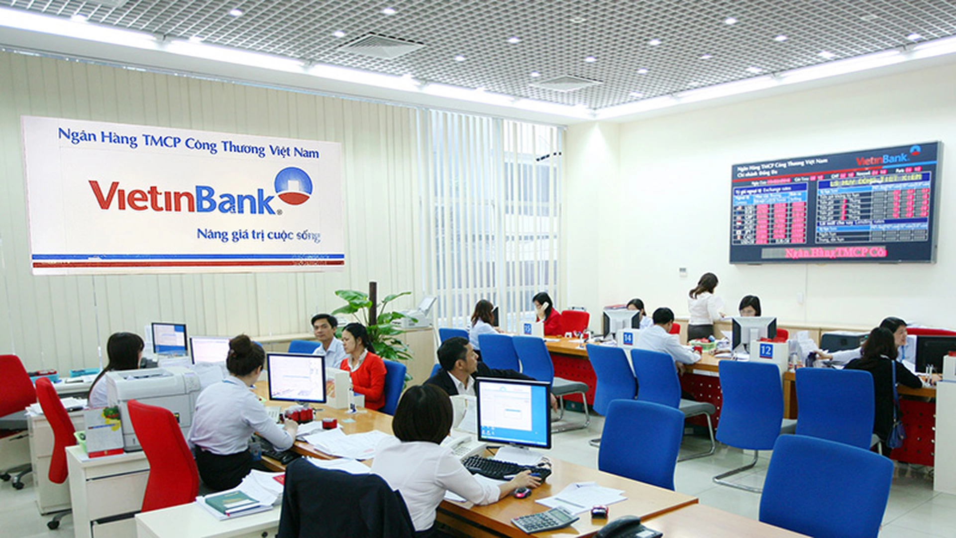 Đổi tiền USD tại Vietinbank gồm những thủ tục nào?