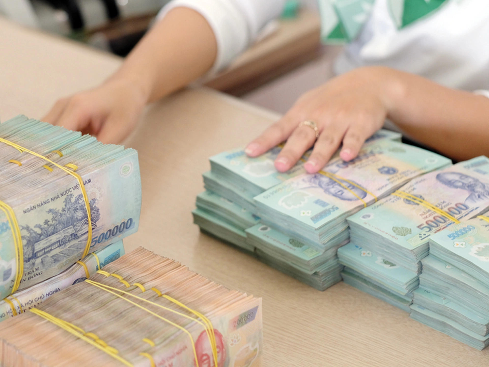 Lãi suất tiết kiệm trả lãi trước có thể thay đổi theo thời gian không?