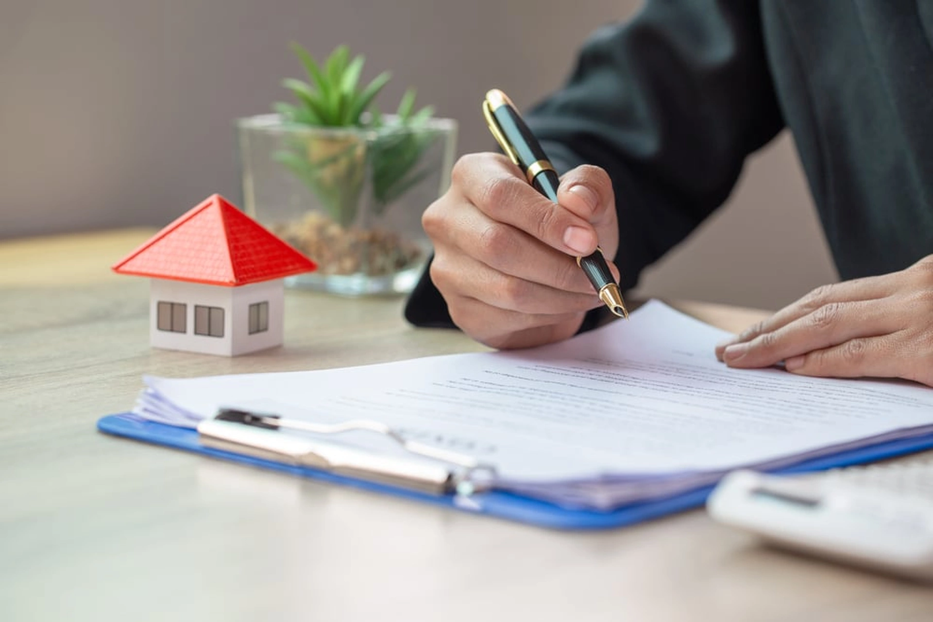 Các điều khoản, thủ tục để thuê căn hộ Vinhomes Smart City là gì?