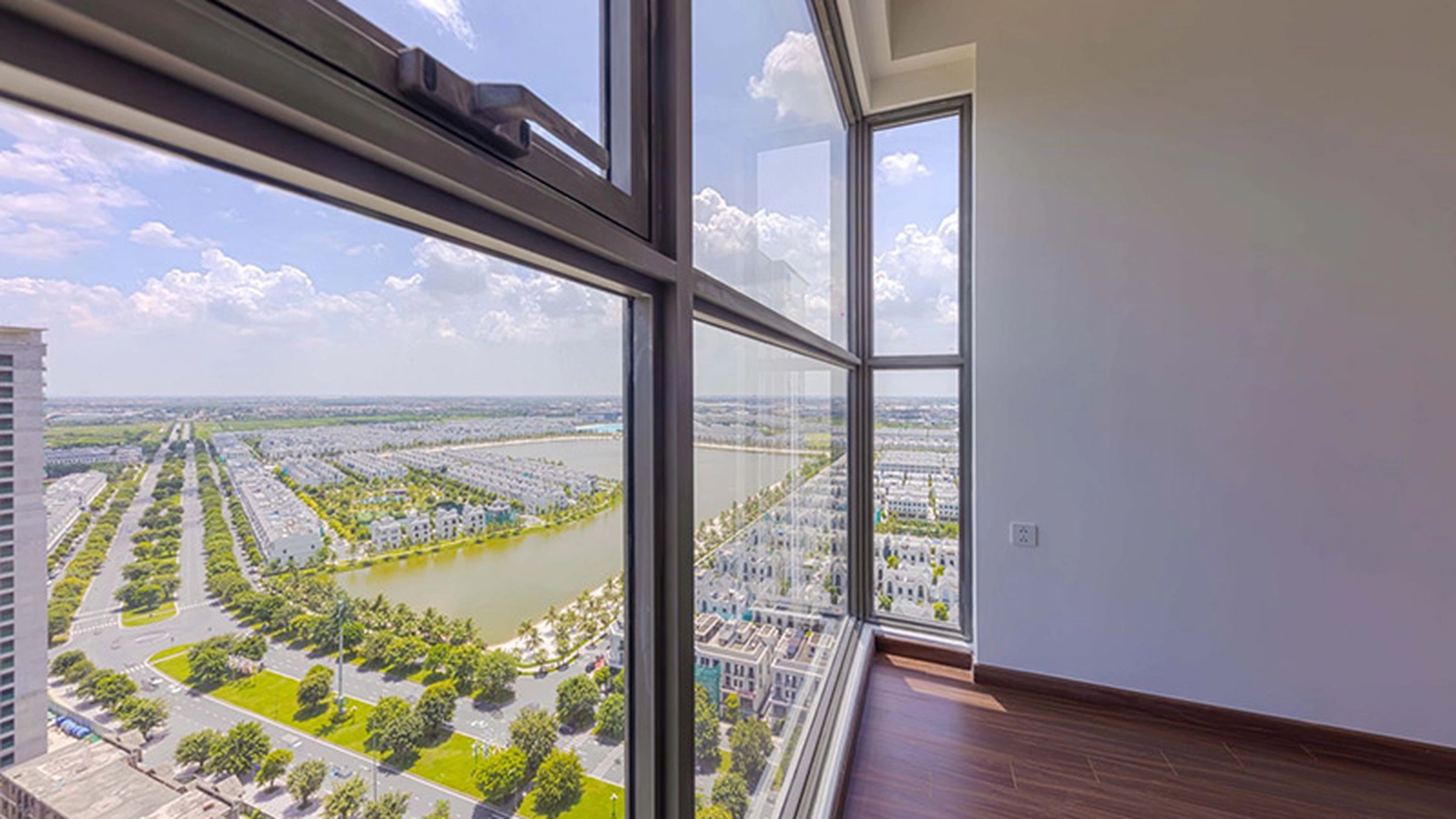 Giá thuê căn hộ 1PN+ dự án Masteri Waterfront view nội khu và view hồ khác nhau thế nào?
