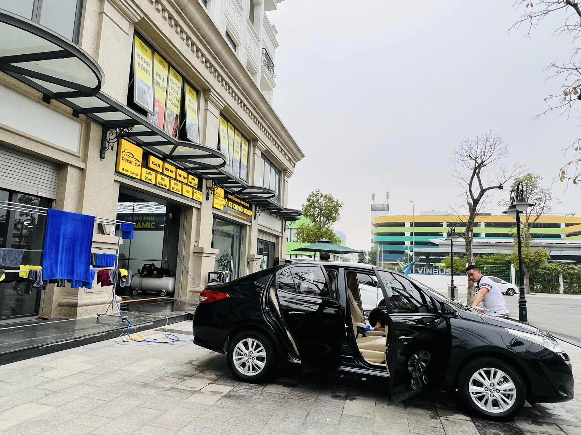 Có những garage rửa xe ô tô nào trong khu vực khi thuê căn hộ Vinhomes Ocean Park?