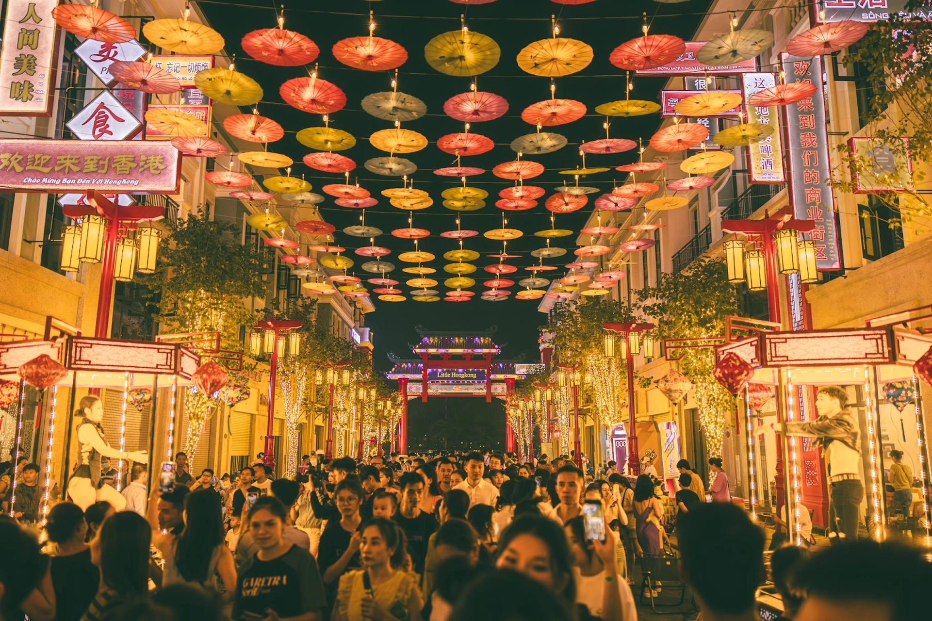 Du khách thuê nhà Ocean Park không nên bỏ qua điểm ăn uống nào tại Little Hong Kong - Lan Quế Phường?