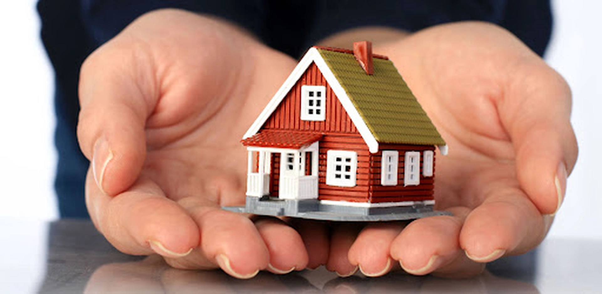 Kết quả từ công cụ định giá nhà đất của OneHousing bao gồm những thông số nào?