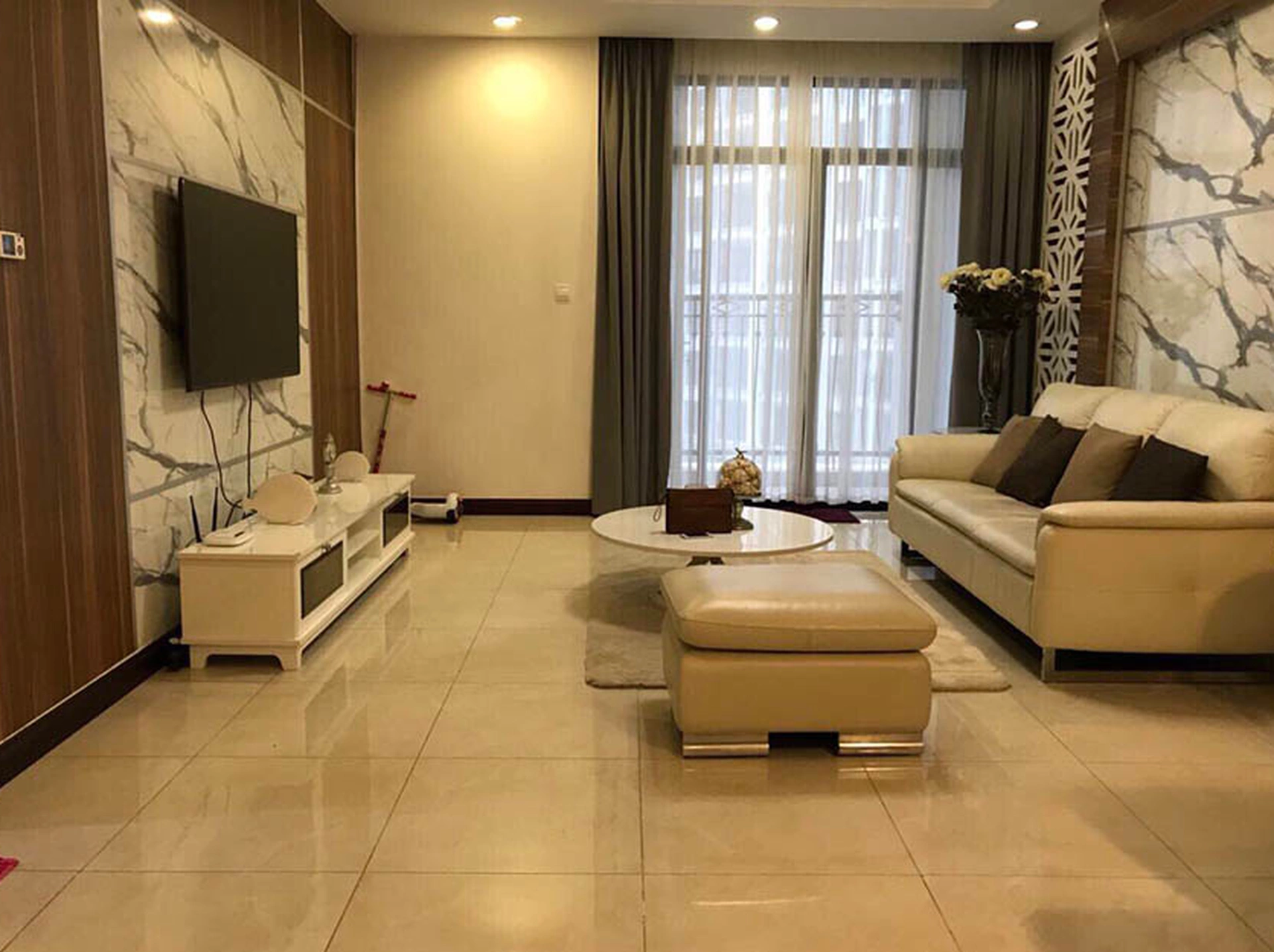 Thông tin bán nhà Vinhomes Royal City tòa R3 chi tiết nhất
