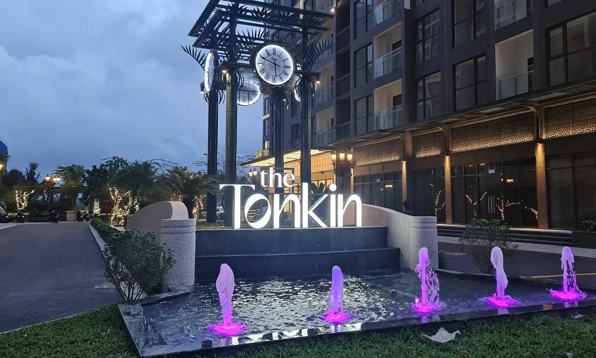 Bán căn hộ The Tonkin Vinhomes Smart City tòa TK2 chi tiết nhất