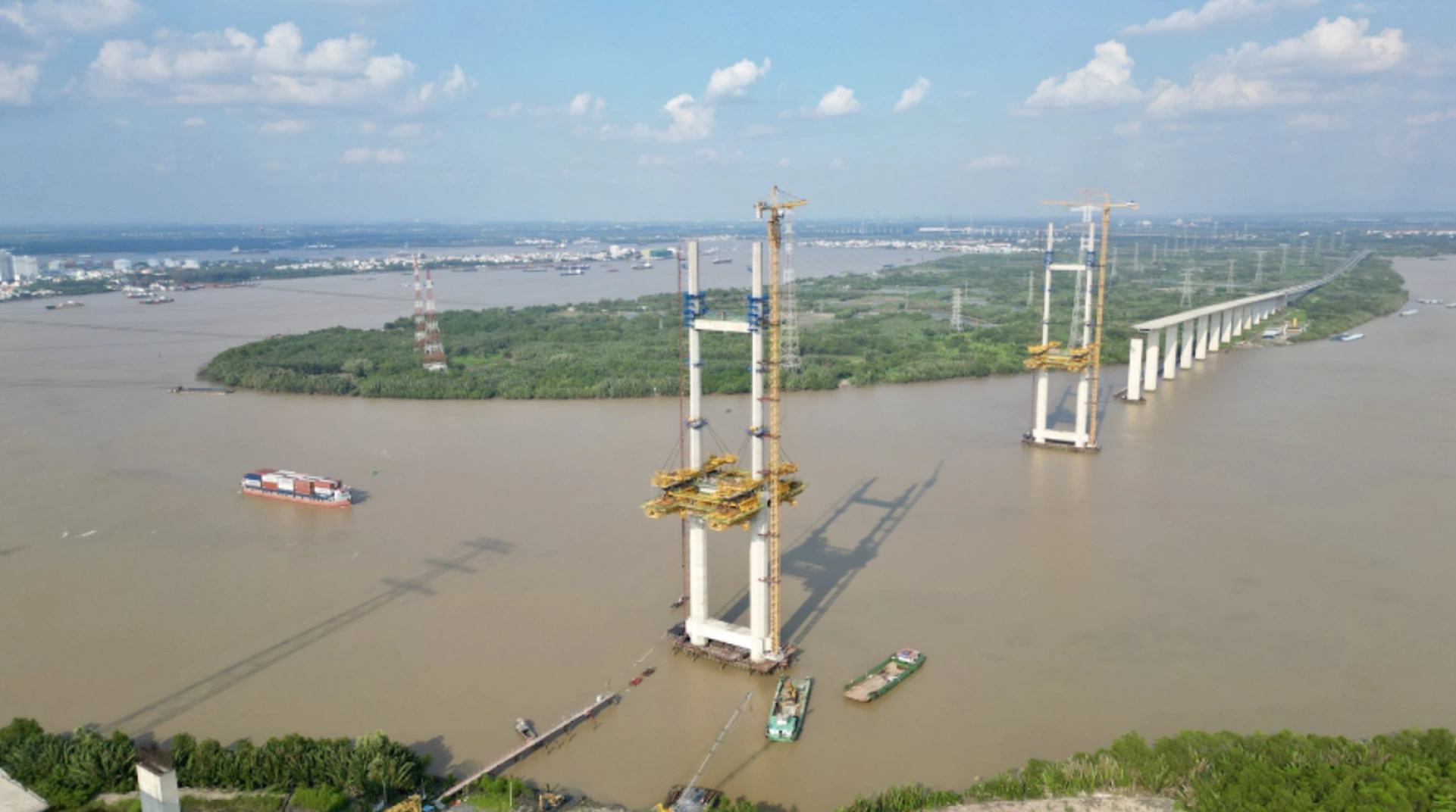 Cầu vượt biển Cần Giờ rút ngắn đường từ TP. HCM đến Bà Rịa - Vũng Tàu
