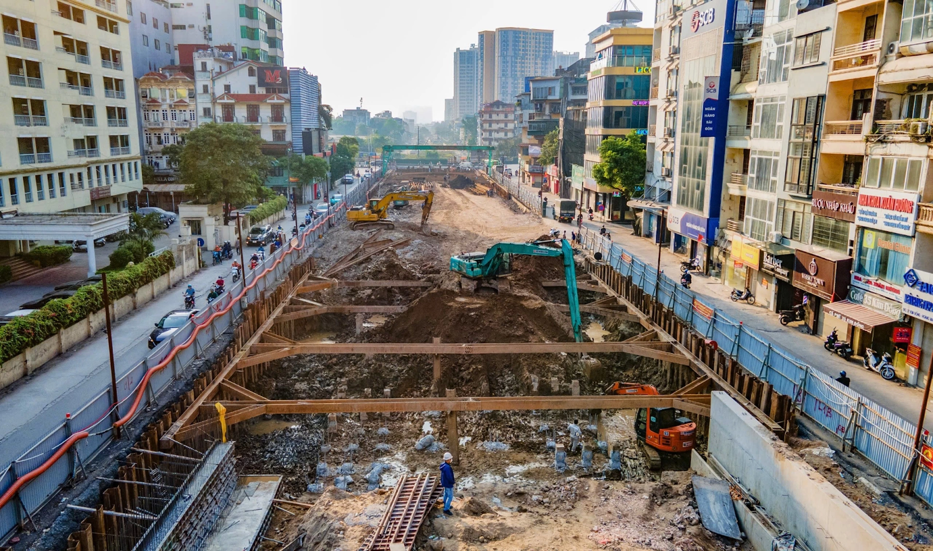 Hầm chui Kim Đồng - Giải Phóng sau 2,5 năm thi công: Lộ diện hình hài, sắp về đích cuối 2025