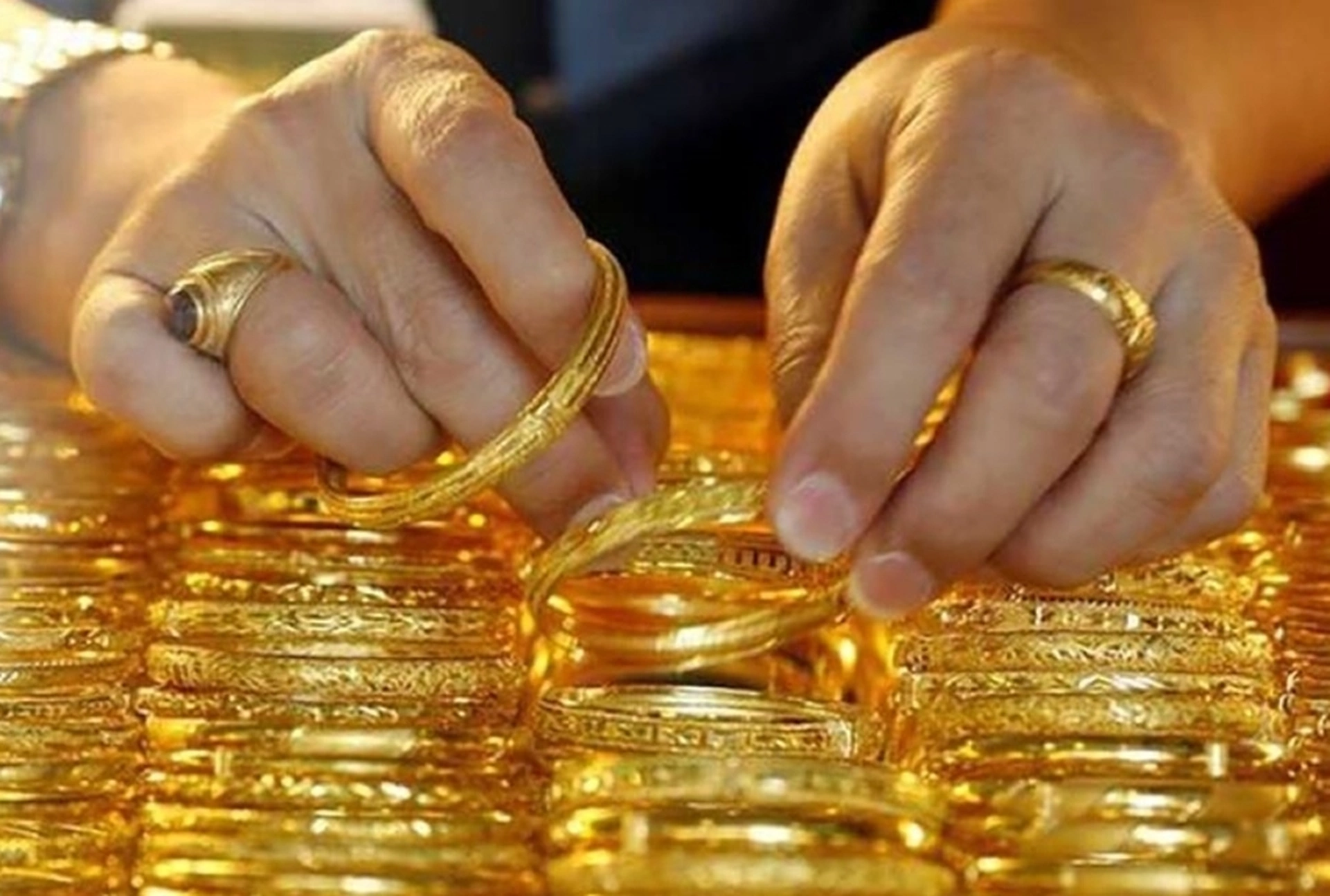 Giá vàng hôm nay 21/6/2025: Giảm đến 500.000 đồng/lượng