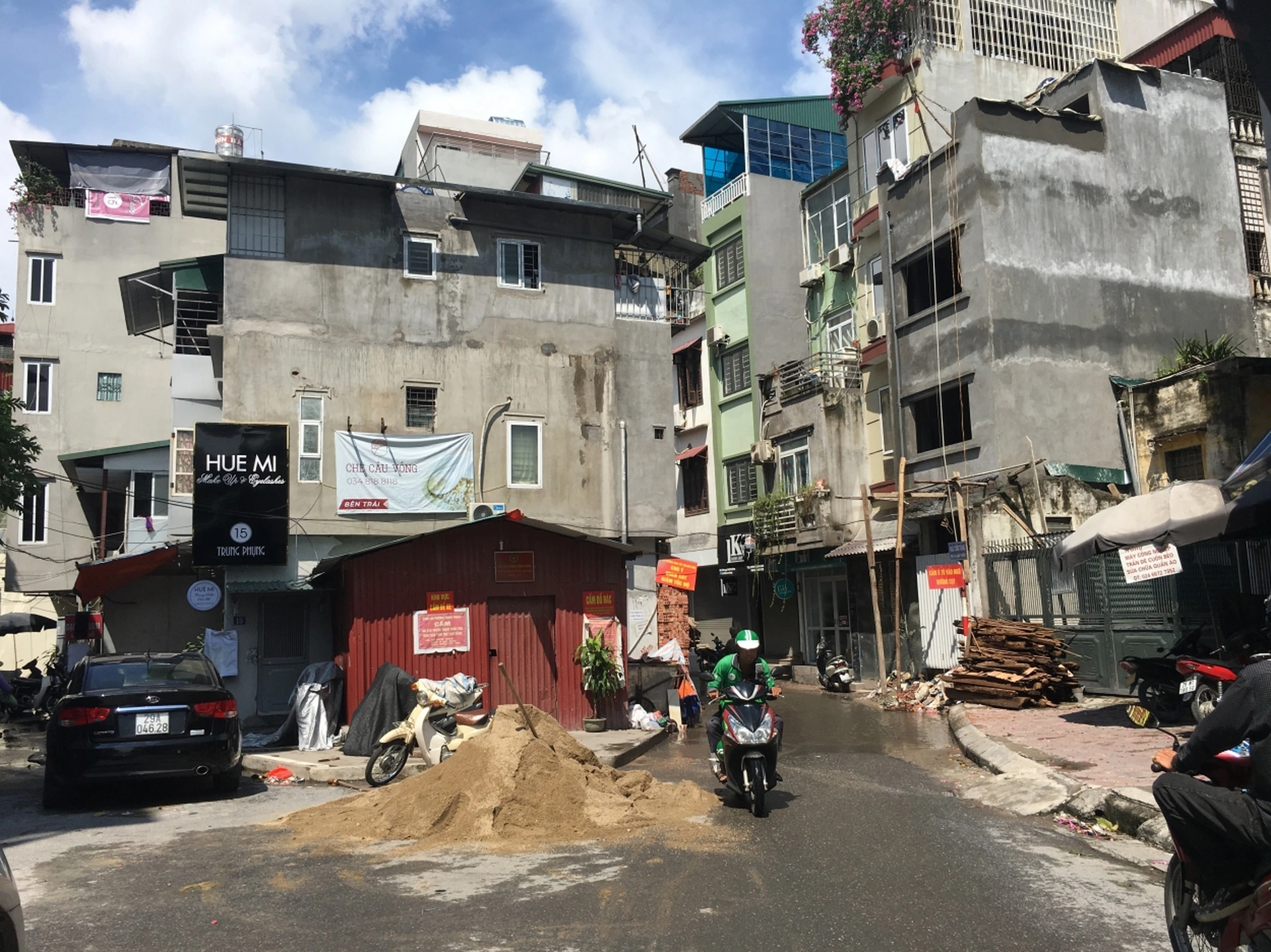 Giao dịch nhà đất thổ cư Đống Đa nửa đầu 2025 giảm mạnh, chỉ vài phường giữ được sức mua