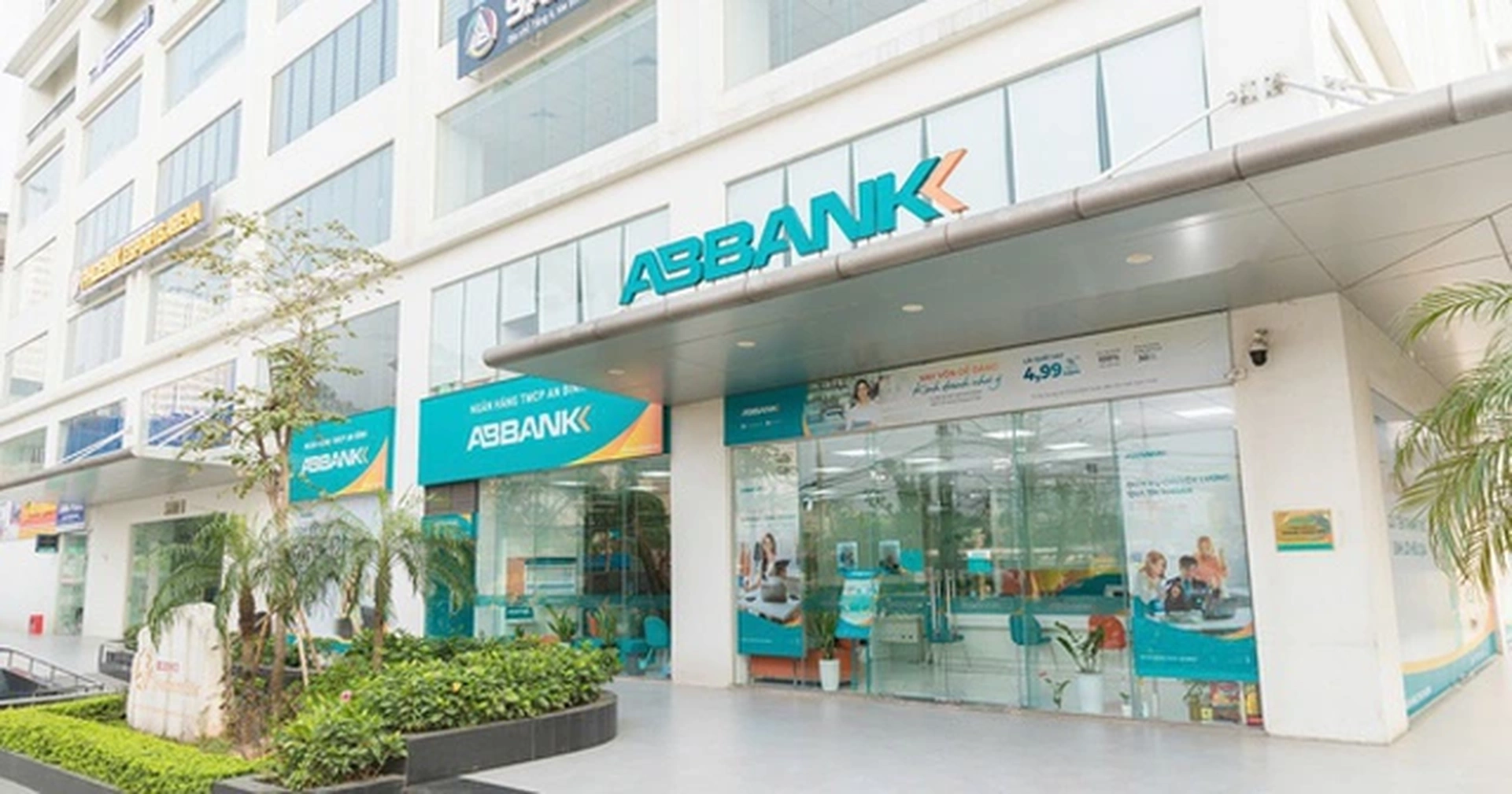 Lãi suất ngân hàng hôm nay 11/8/2025: ABBank giảm còn 5,3%/năm kỳ hạn 6 tháng