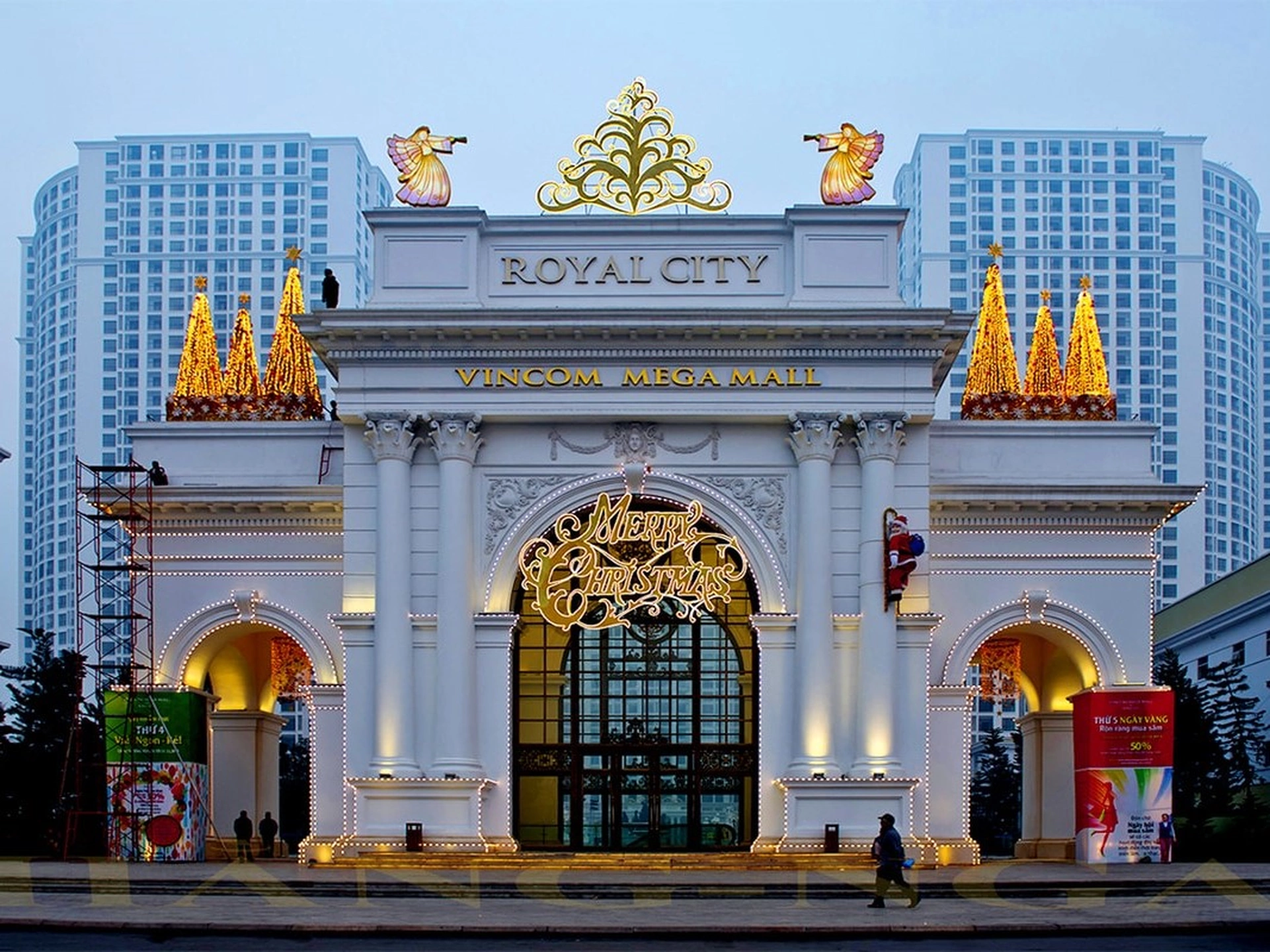 Cách di chuyển từ Vinhomes Smart City Tây Mỗ đến khu vui chơi Dream Game Royal City