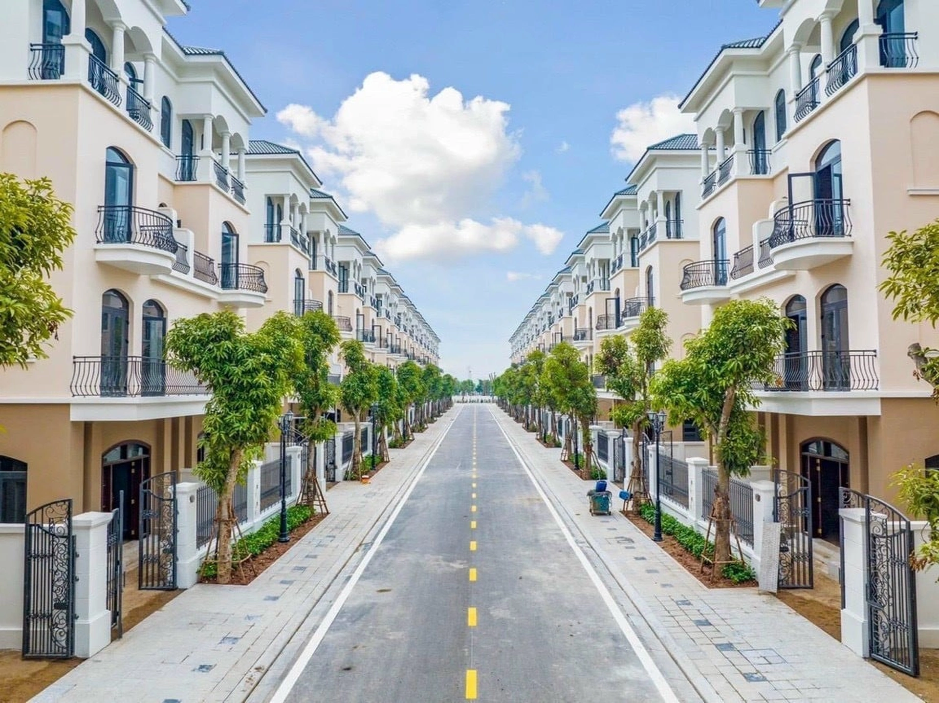 Phân khu Chà Là có diện tích bao nhiêu ha trong quần thể dự án Vinhomes Ocean Park 2?