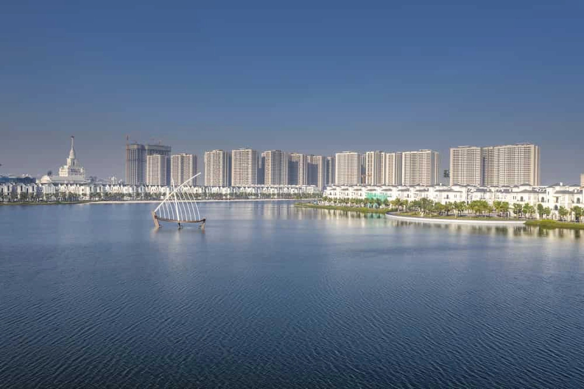 Hướng dẫn cách di chuyển từ Vinhomes Ocean Park Gia Lâm đến Tràng Tiền Plaza