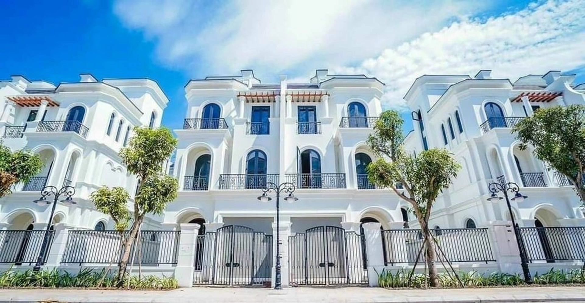 Biệt thự song lập nhà phố ở phân khu Sao Biển Vinhomes Ocean Park 2 có diện tích lớn nhất và nhỏ nhất là bao nhiêu?