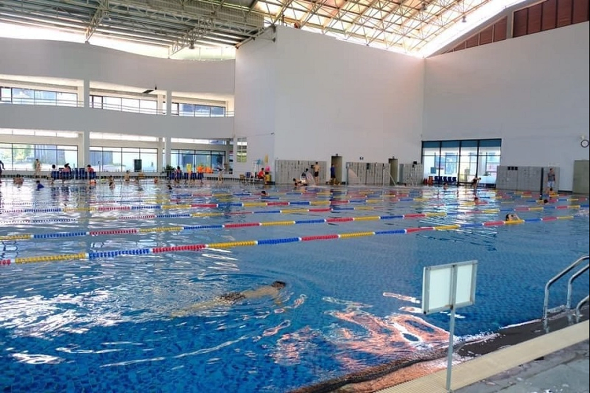 Cập nhật giá vé, giờ mở cửa bể bơi khu đô thị Thanh Hà, quận Hà Đông