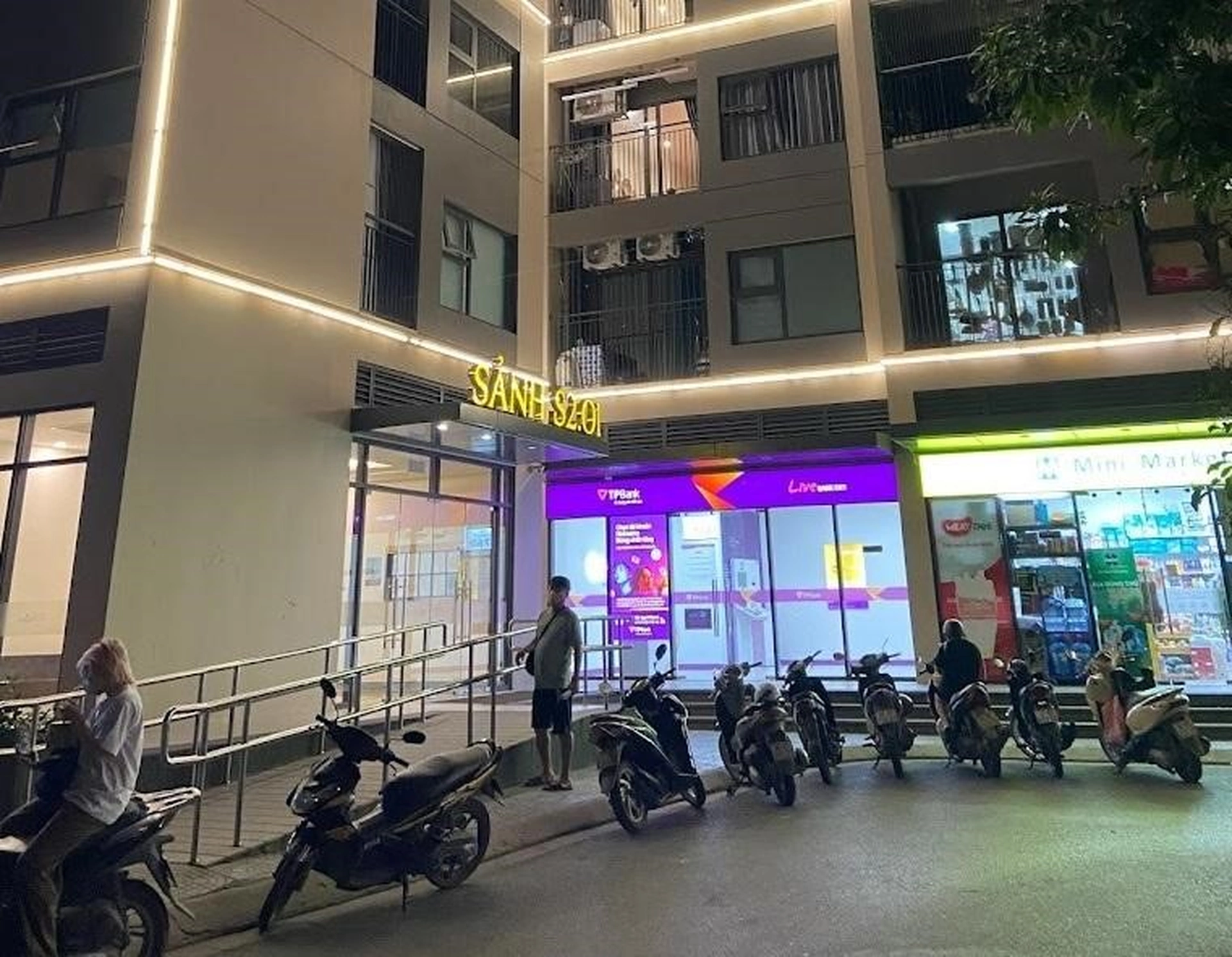 Phòng giao dịch ngân hàng TPBank nằm ở tòa nào khu đô thị Vinhomes Smart City Tây Mỗ?