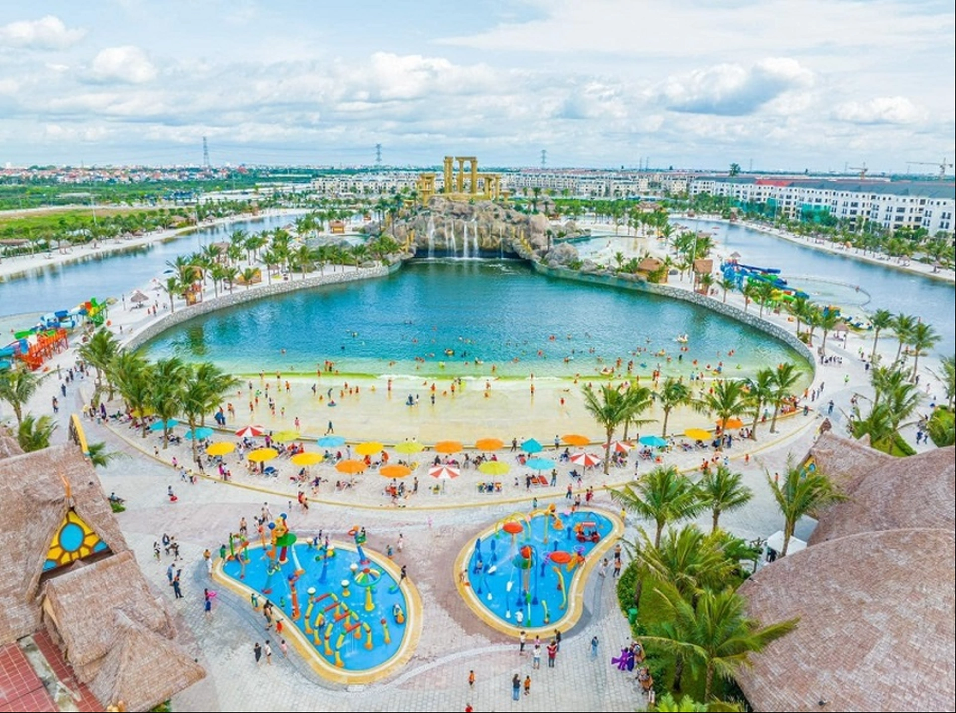 Cư dân Vinhomes Ocean Park 2 mua vé vào công viên Royal Wave Park mấy lần một ngày?