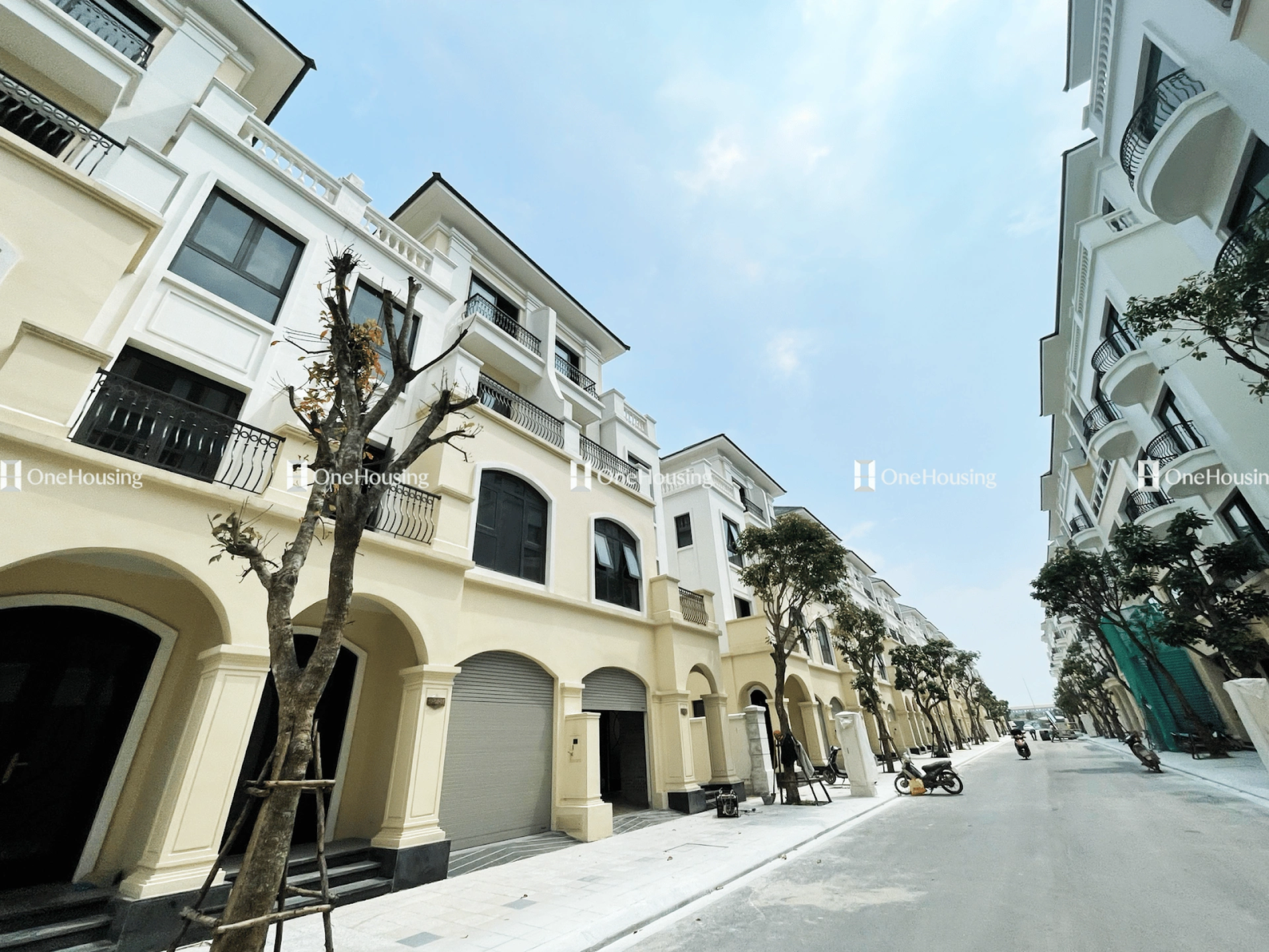Vì sao nên mua Nhà liền kề hướng Đường San Hô 10 rộng 13m - Căn thường mặt tiền Đông Nam khu San Hô - Vinhomes Ocean Park 2 ở OneHousing?