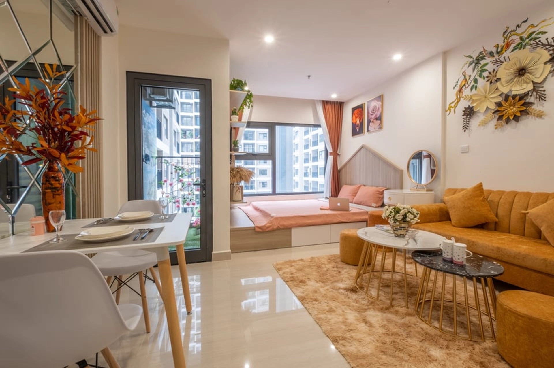 Căn studio tòa S1.09 - The Sapphire - Vinhomes Ocean Park Gia Lâm hướng Tây Bắc giá bao nhiêu 1m2?
