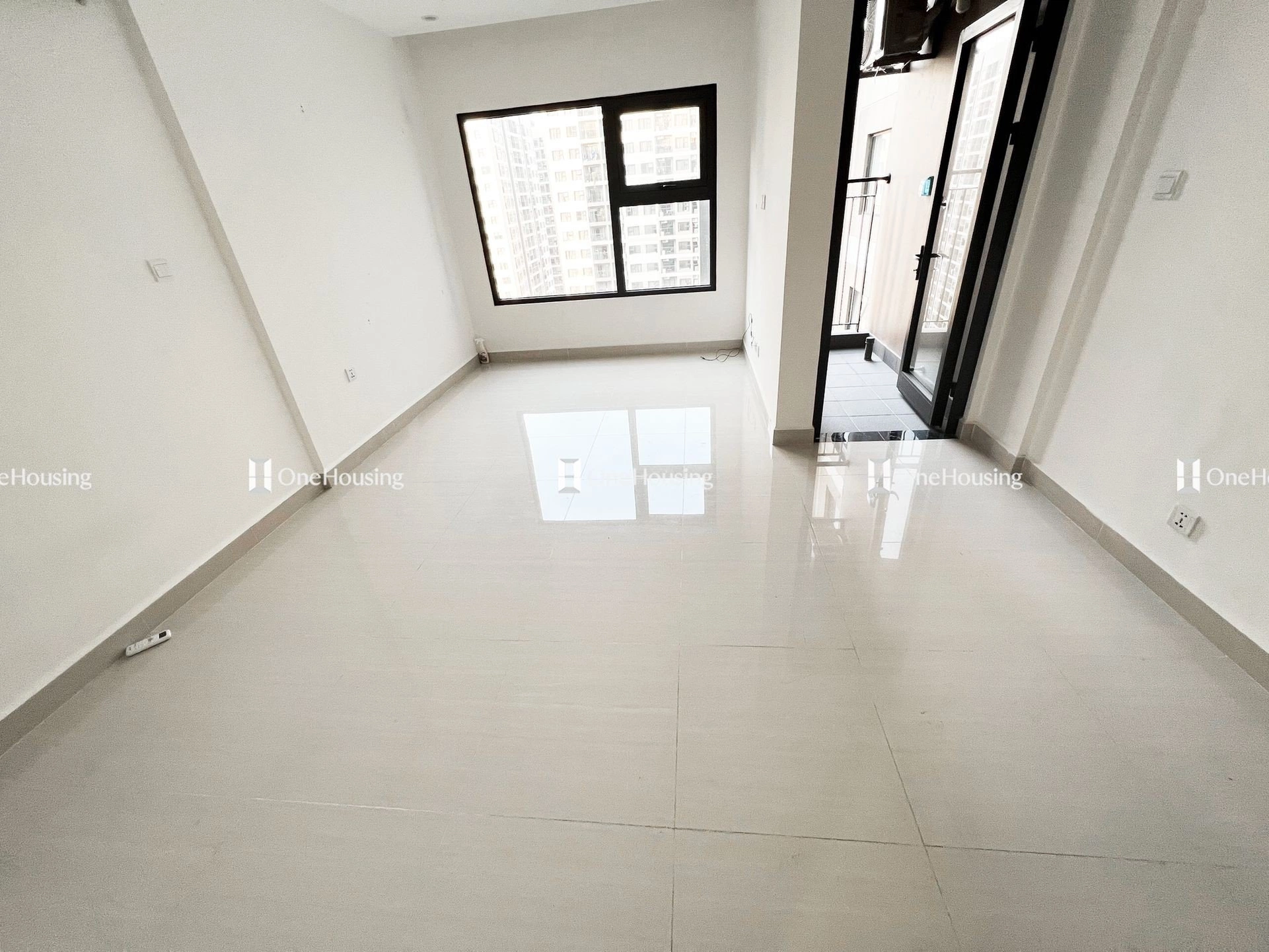 Căn studio tòa S2.18 - The Sapphire - Vinhomes Ocean Park Gia Lâm hướng Đông Bắc giá bao nhiêu 1m2?