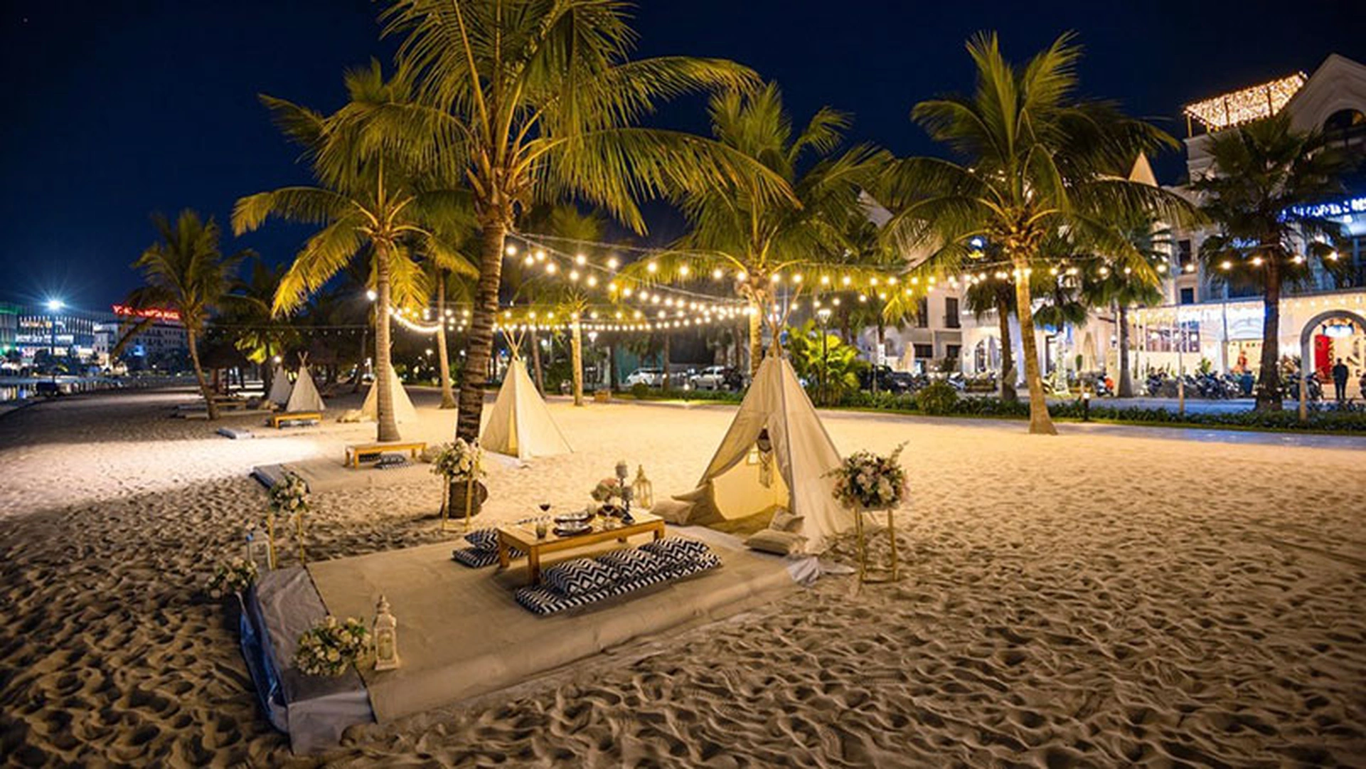 Cập nhật chi phí cắm trại glamping mới nhất tại "thành phố Biển hồ" Vinhomes Ocean Park Gia Lâm