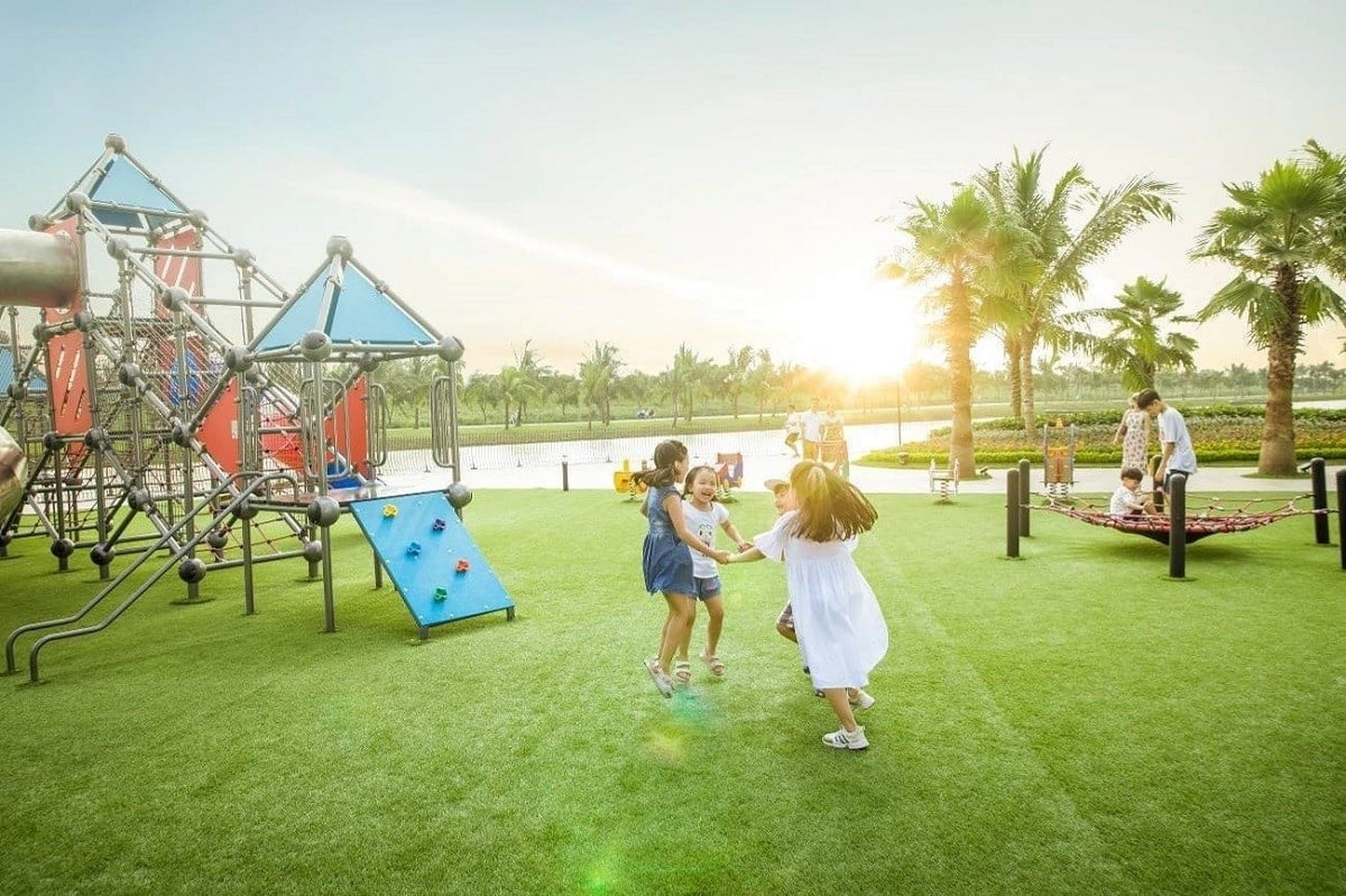 Vinhomes Ocean Park 1 có các dịch vụ vui chơi miễn phí nào?
