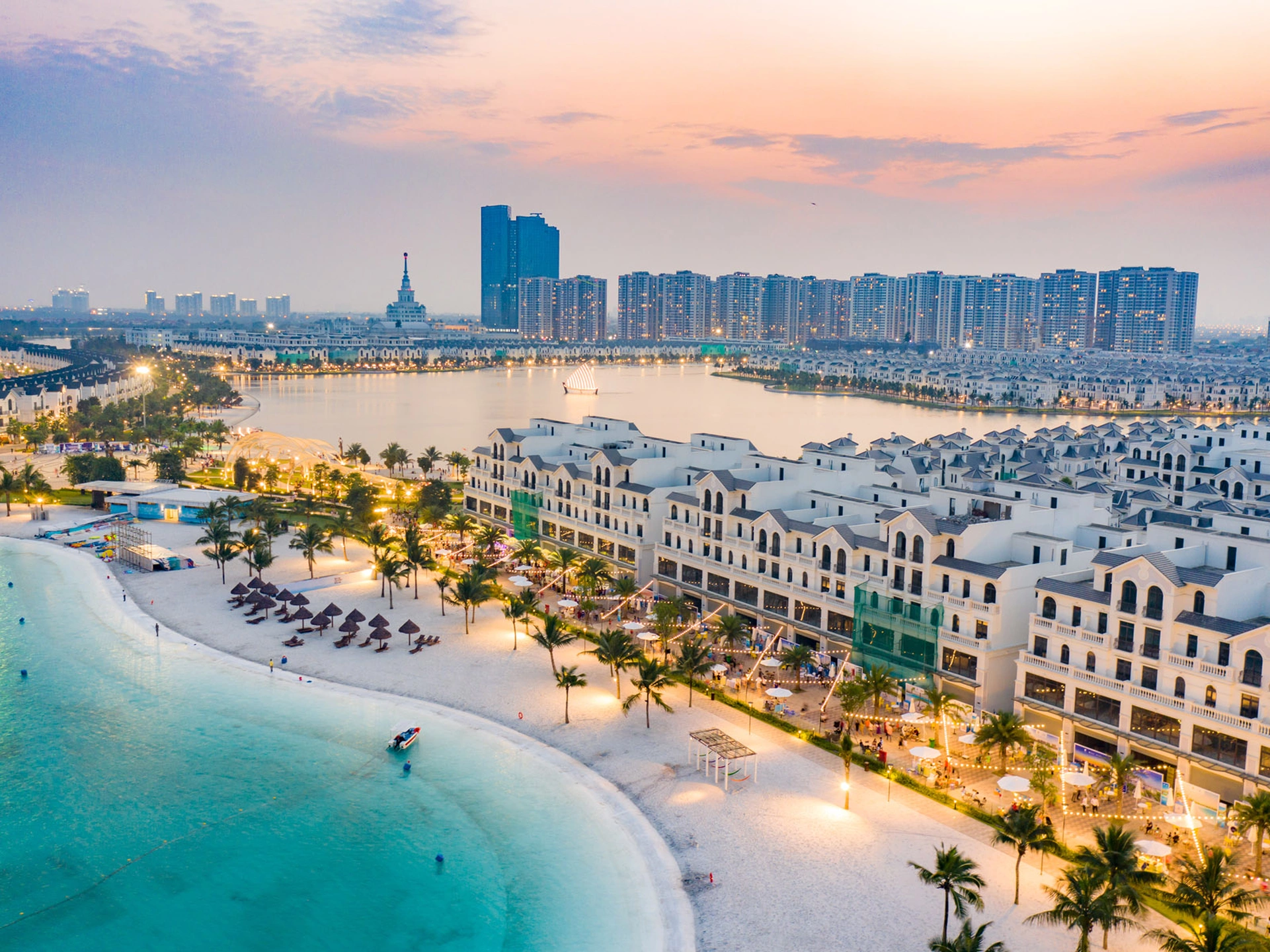 Chung cư Vinhomes Symphony cách Vinhomes Ocean Park Gia Lâm bao nhiêu km?