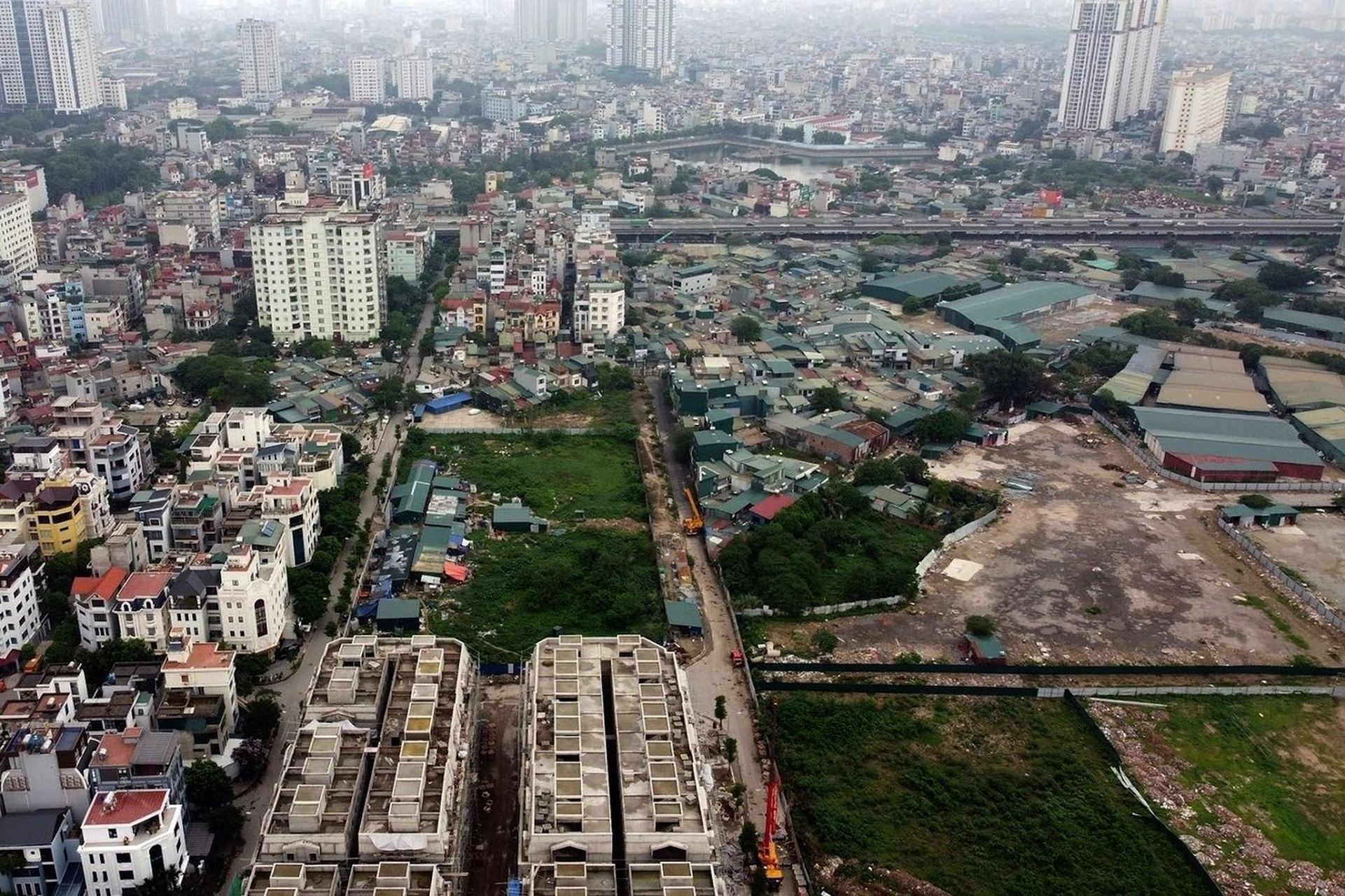 Tổng quan mua bán nhà đất xung quanh Học viện Kỹ thuật Mật mã