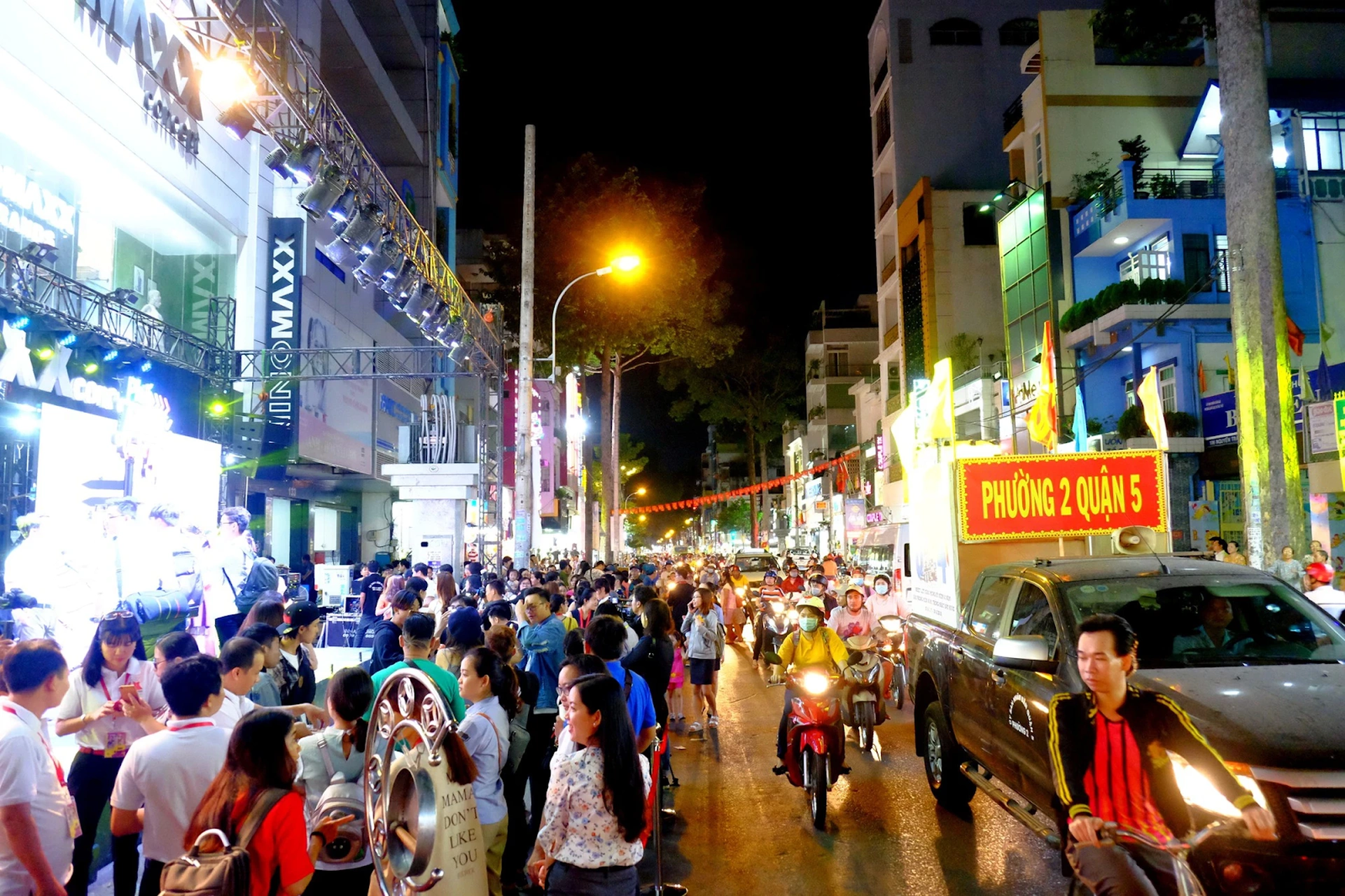Nhà riêng gần bệnh viện Nguyễn Trãi, quận 5 có giá bán bao nhiêu?